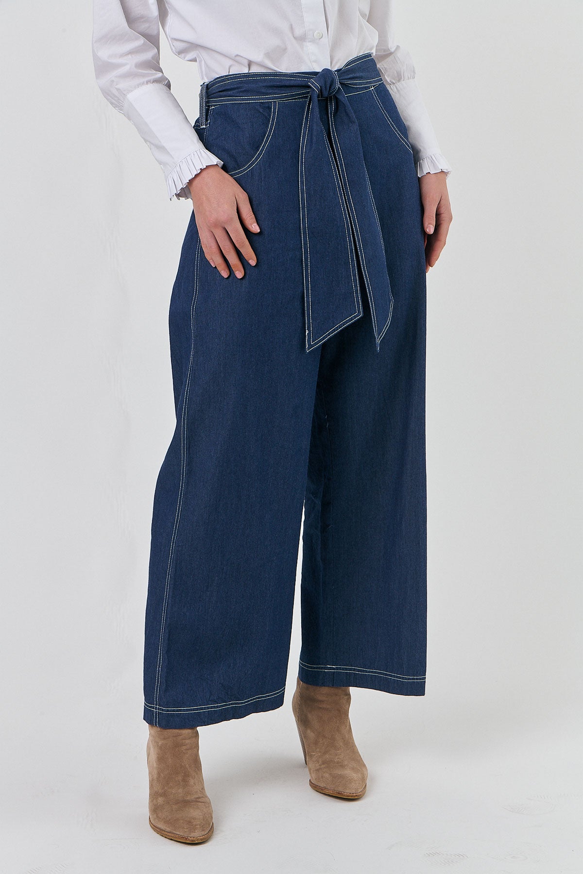 GA567 Cotton Pants with Contrast Stitching in a Dark Denim Blue by Naturals by O&J.