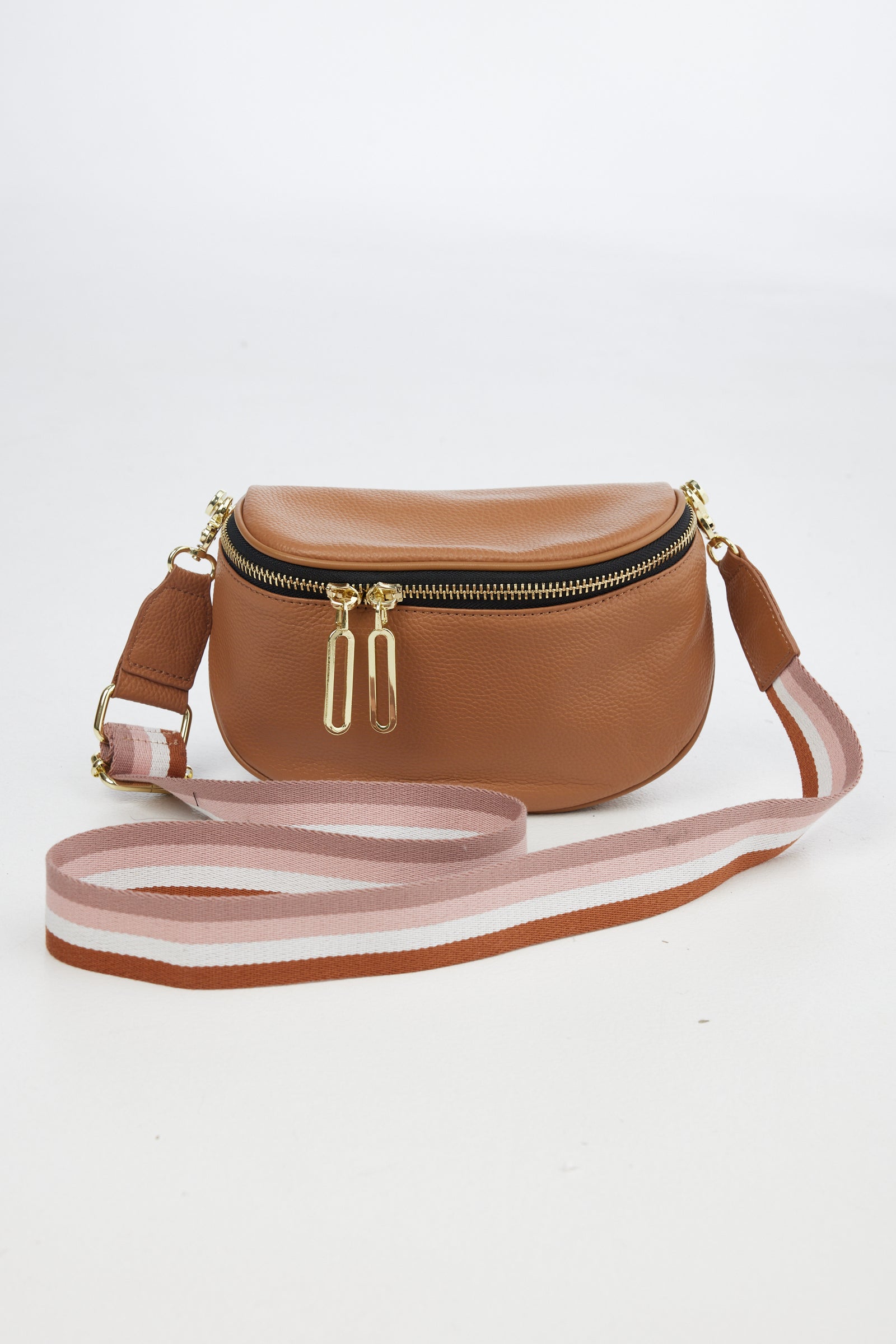 Kensington Cross Body Bag w Pattern Strap