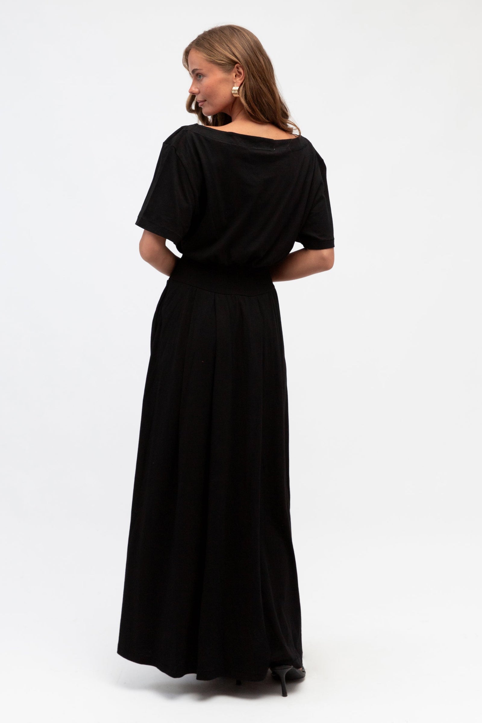 Jenna Boat Neck Maxi Dress