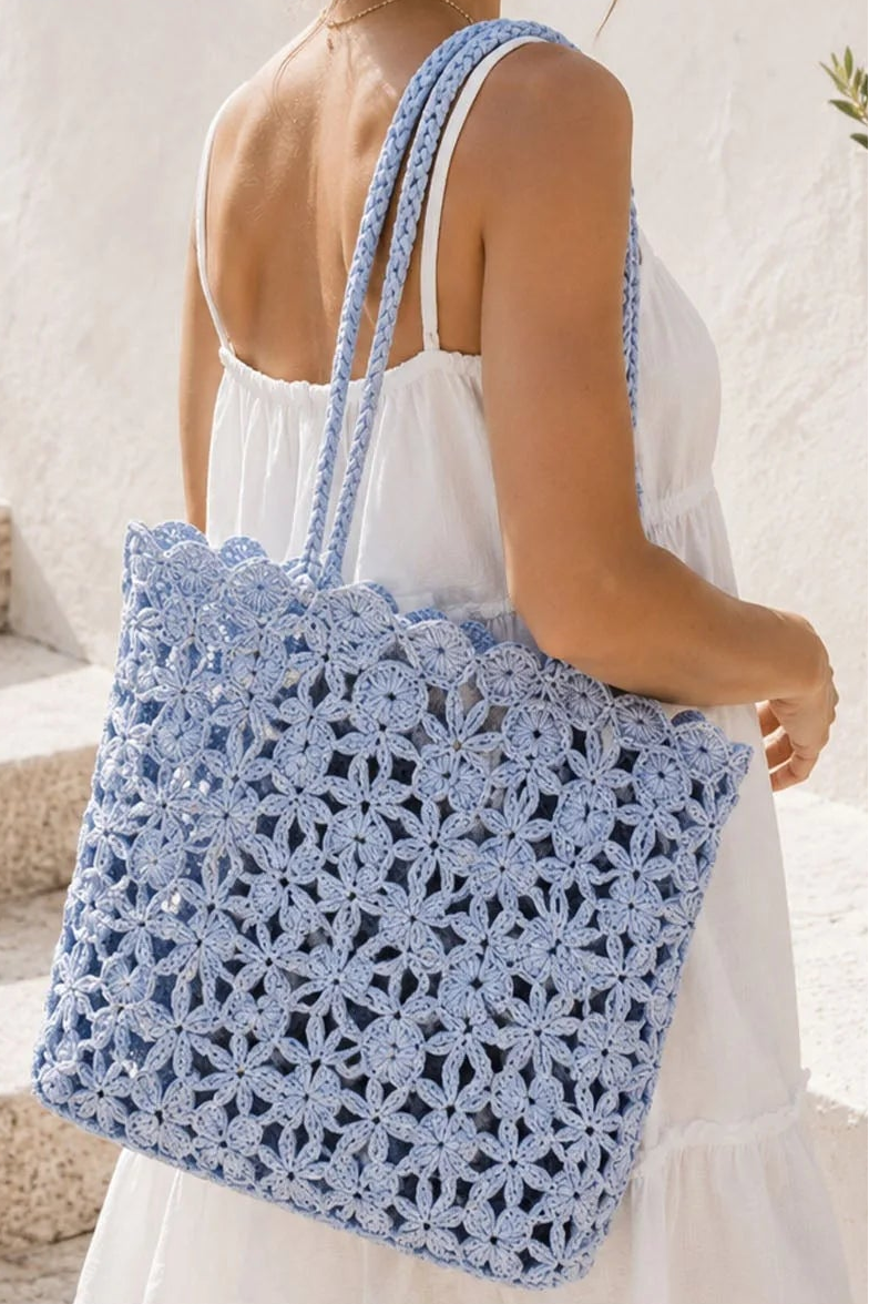 Corallo Tote Bags