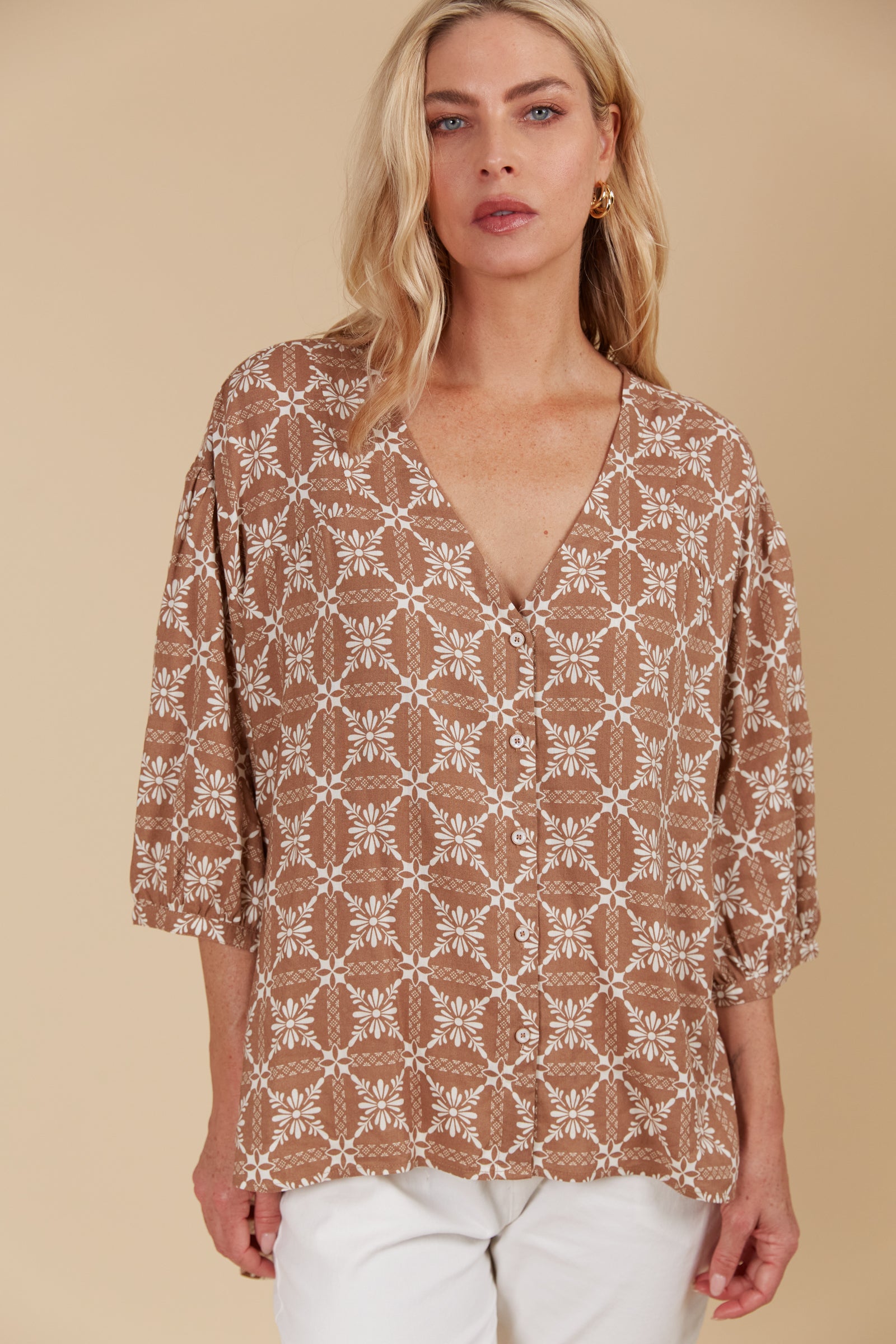 Venus Relaxed Top in Deity a floral geometric top in brown and white by Isle of Mine.