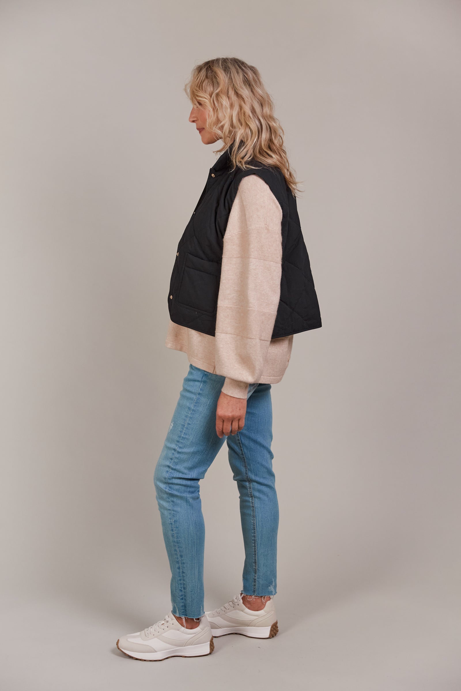 Argo Crop Vest