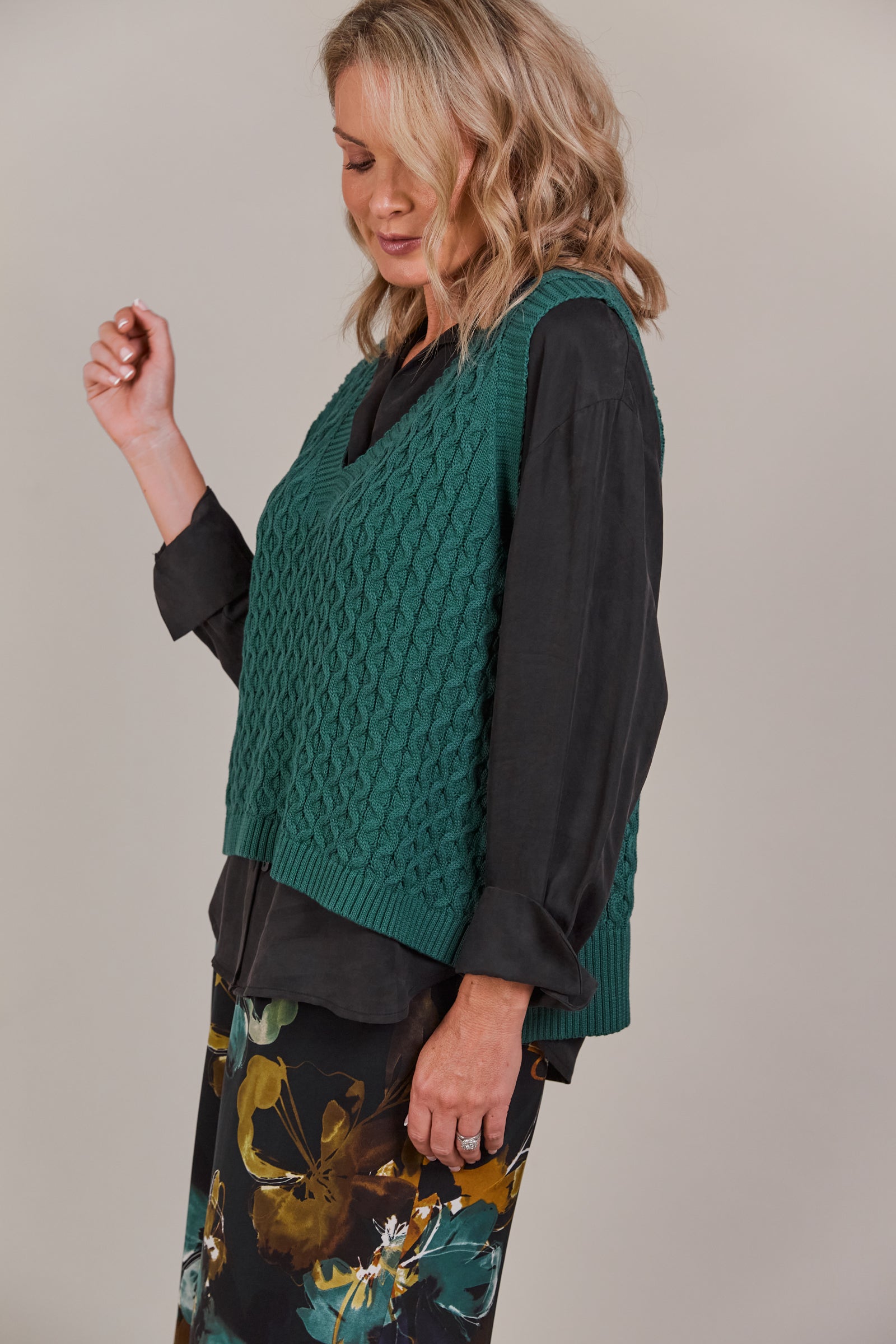 Naviva Cotton Knit Vest