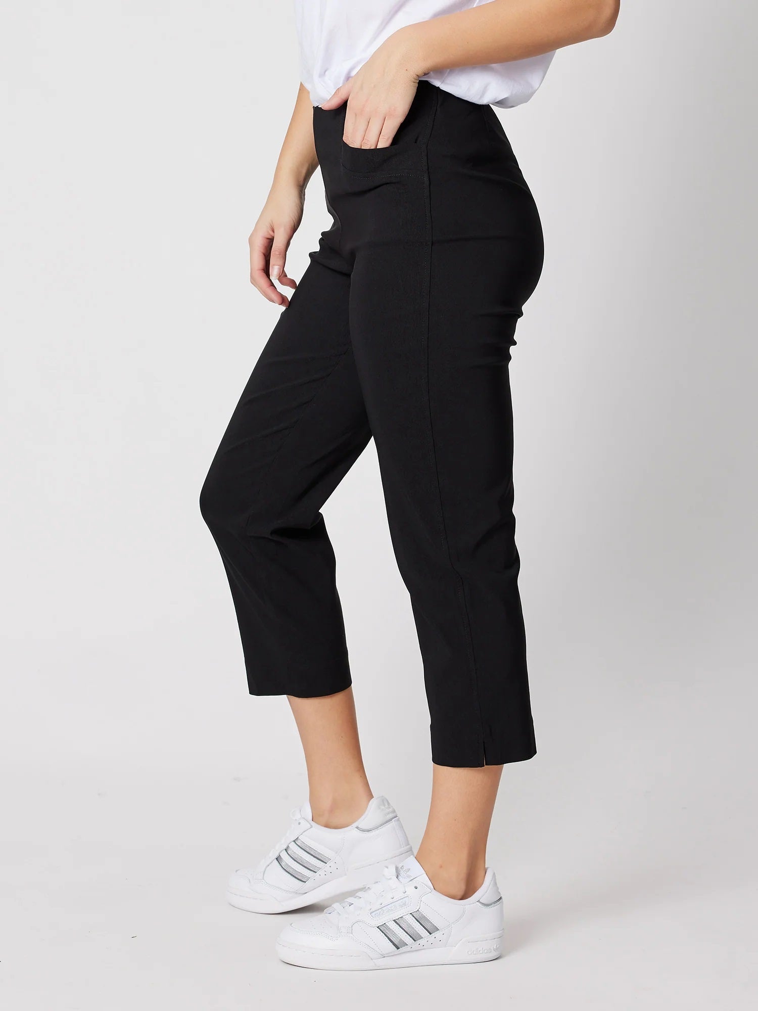 Basic 3/4 Crop Pant