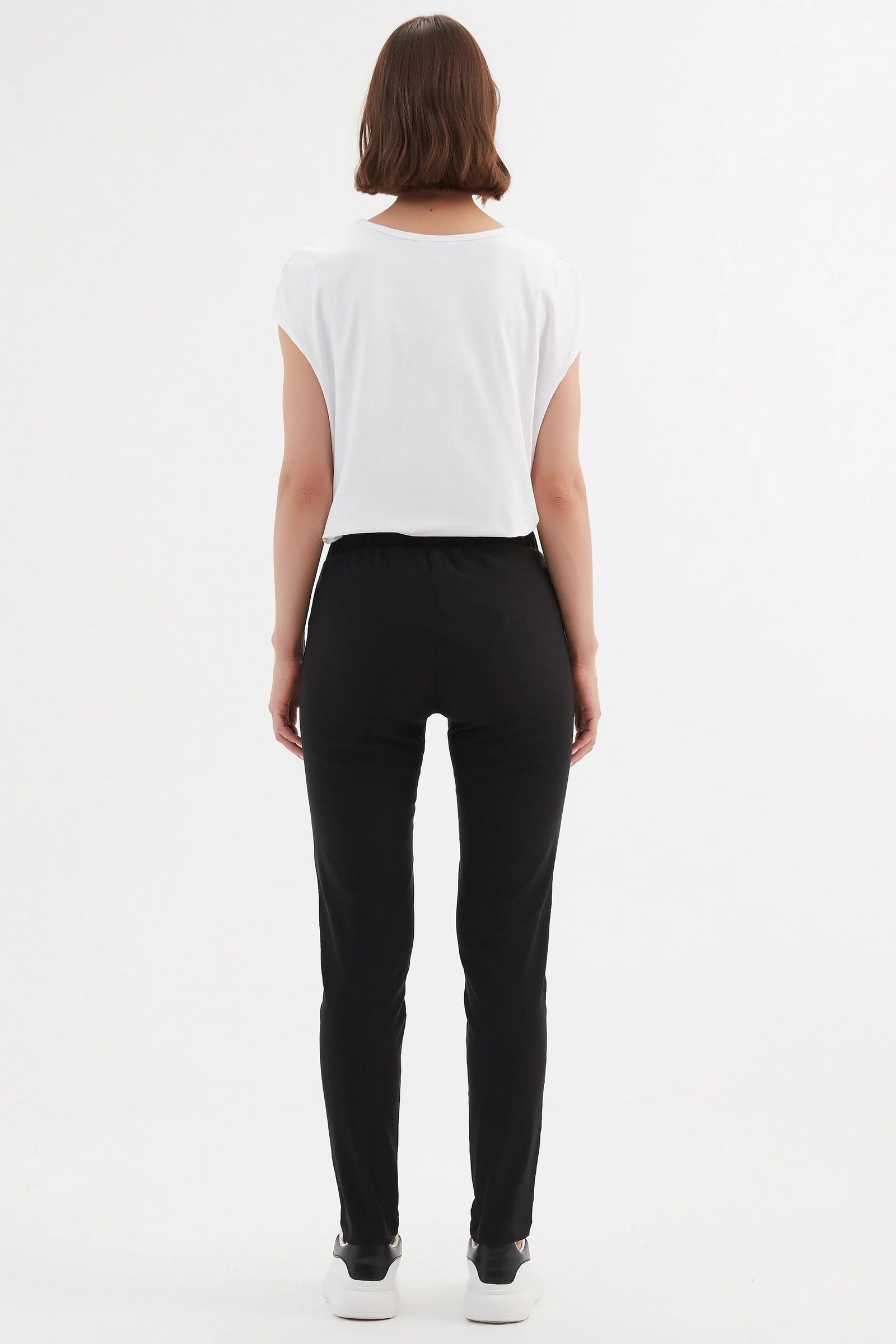 Straight Leg Pant
