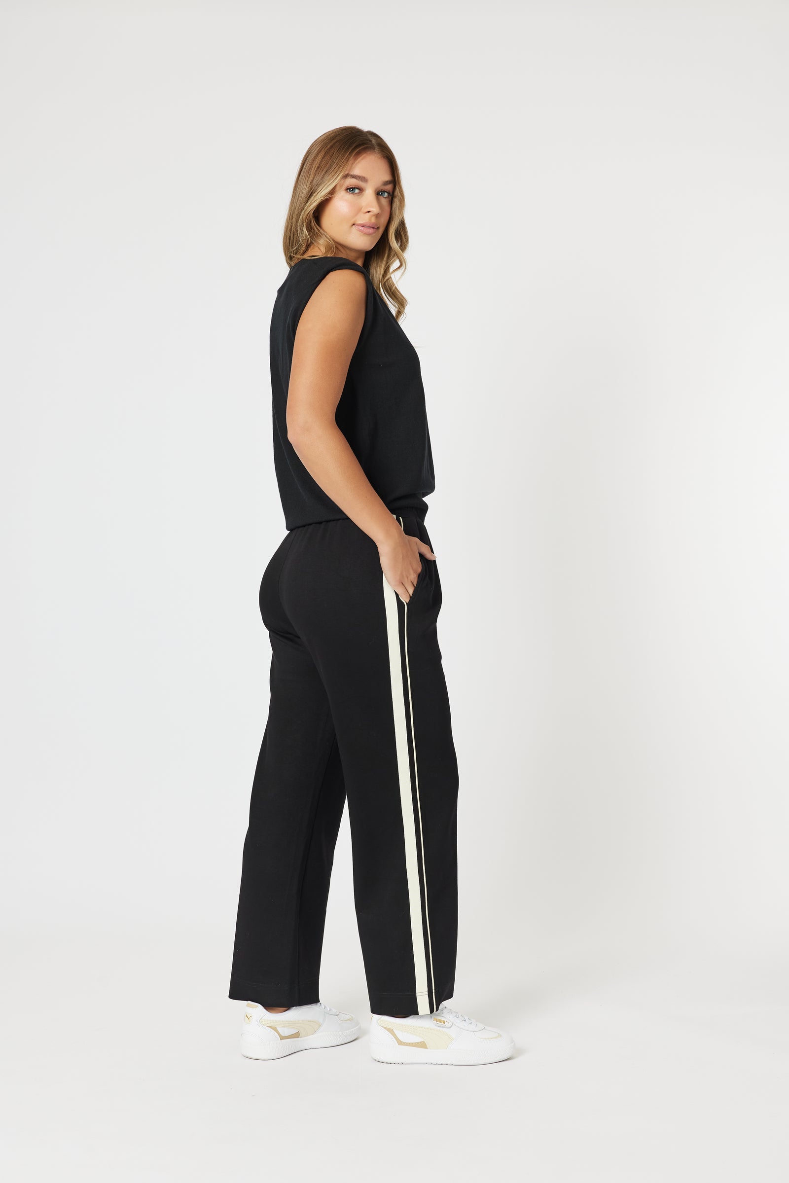 Shelly Sleeveless Knit Top