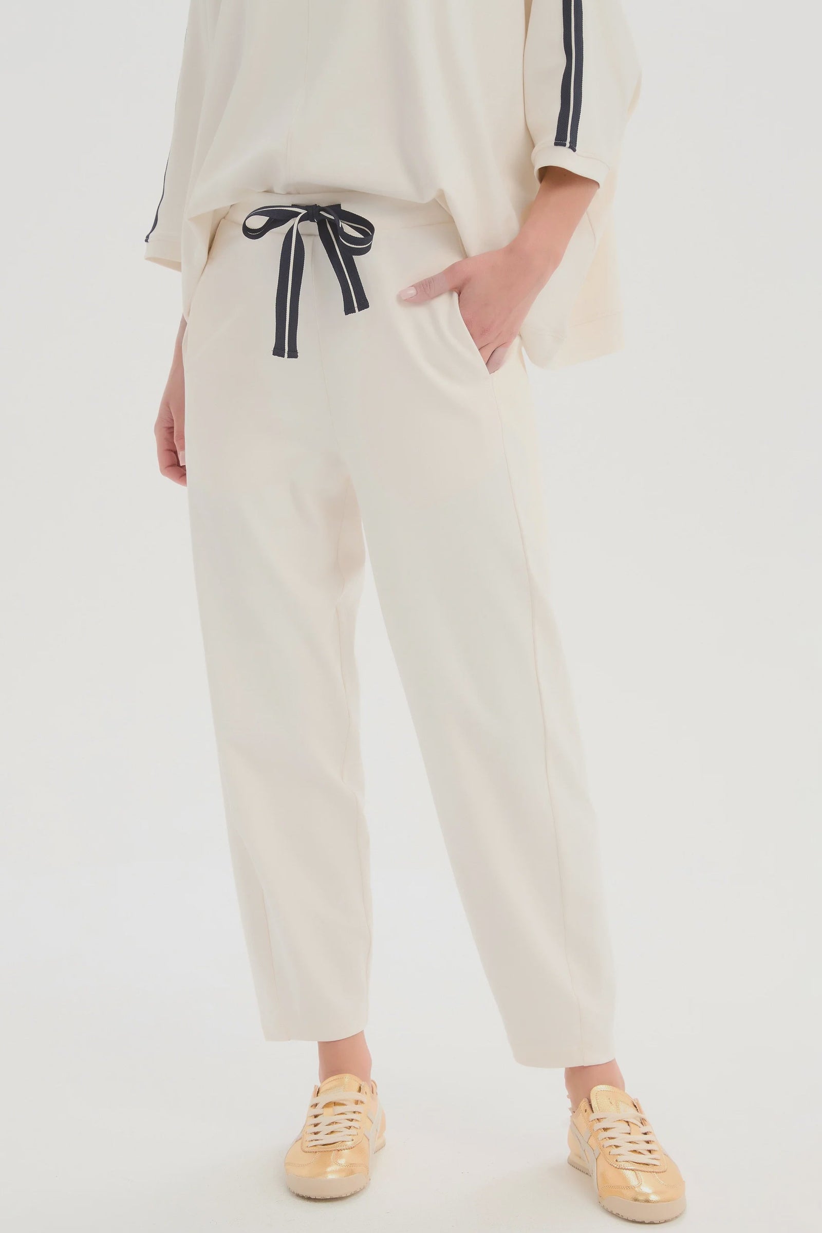 Barrel Leg Lounge Pant