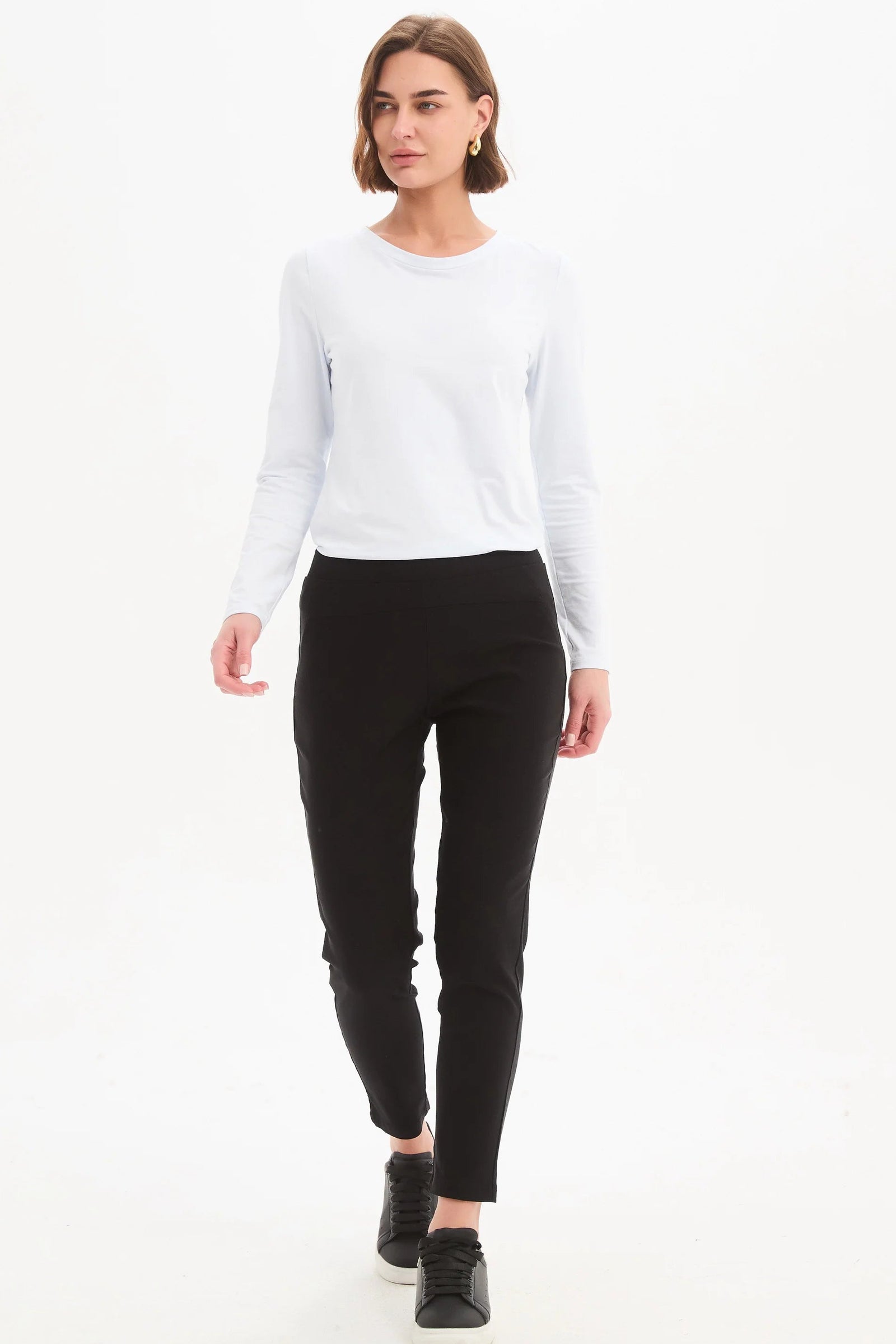Straight Leg Crop Pant