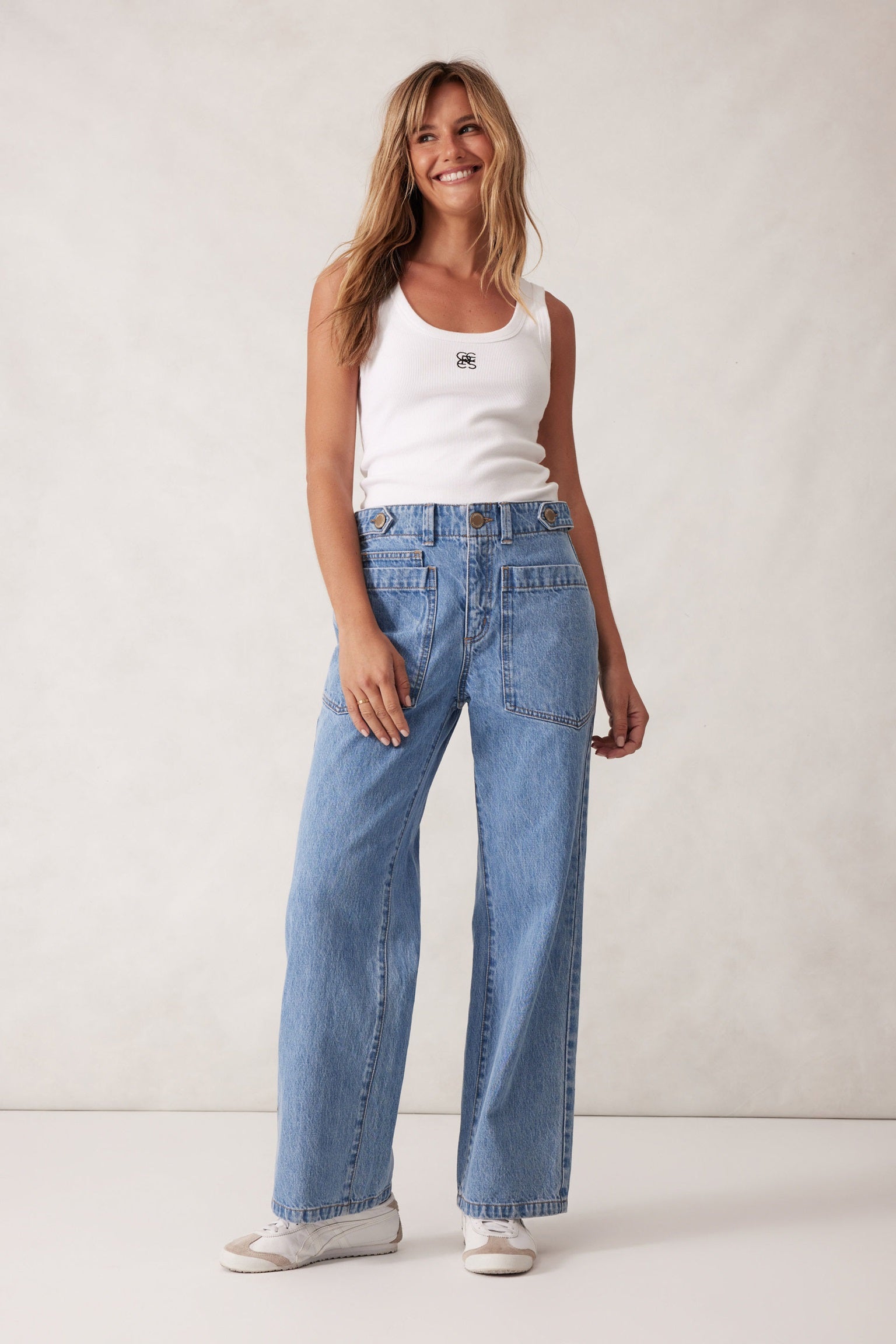 Zoe Contour Rib Scoop Tank Top