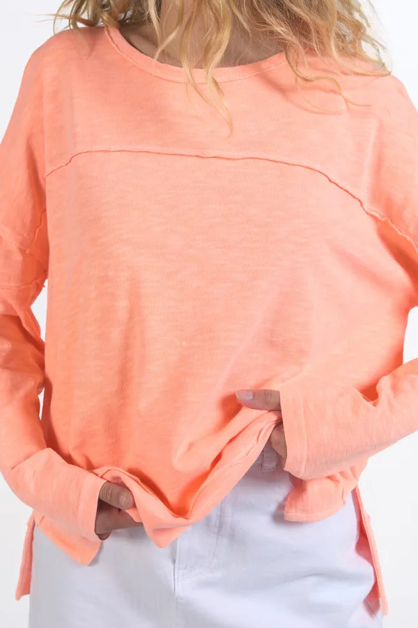 Jayne Throw on Top