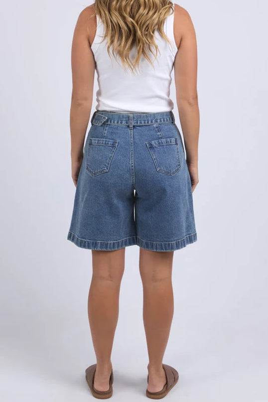 Saint Short