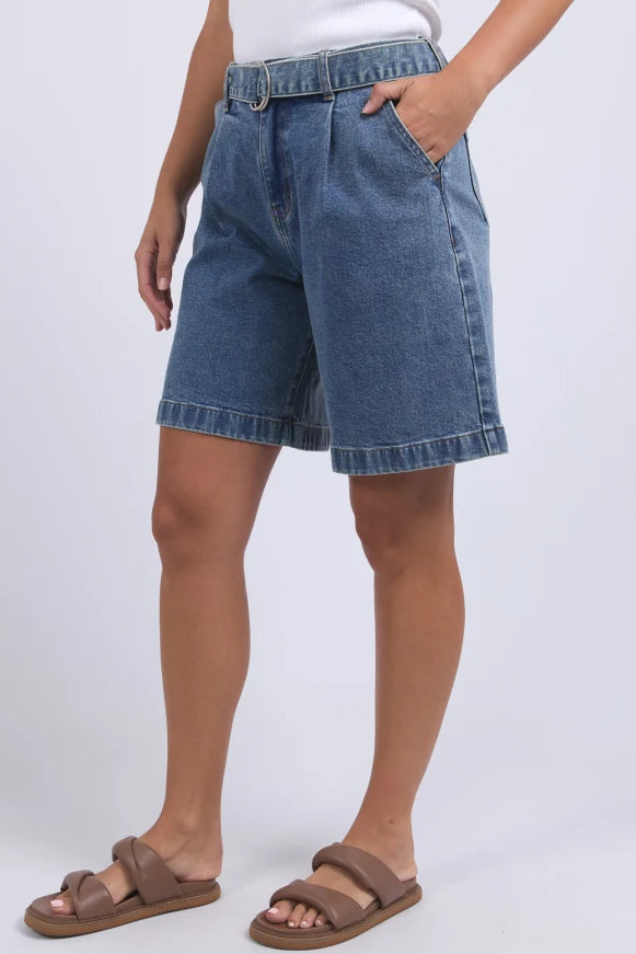 Saint Short