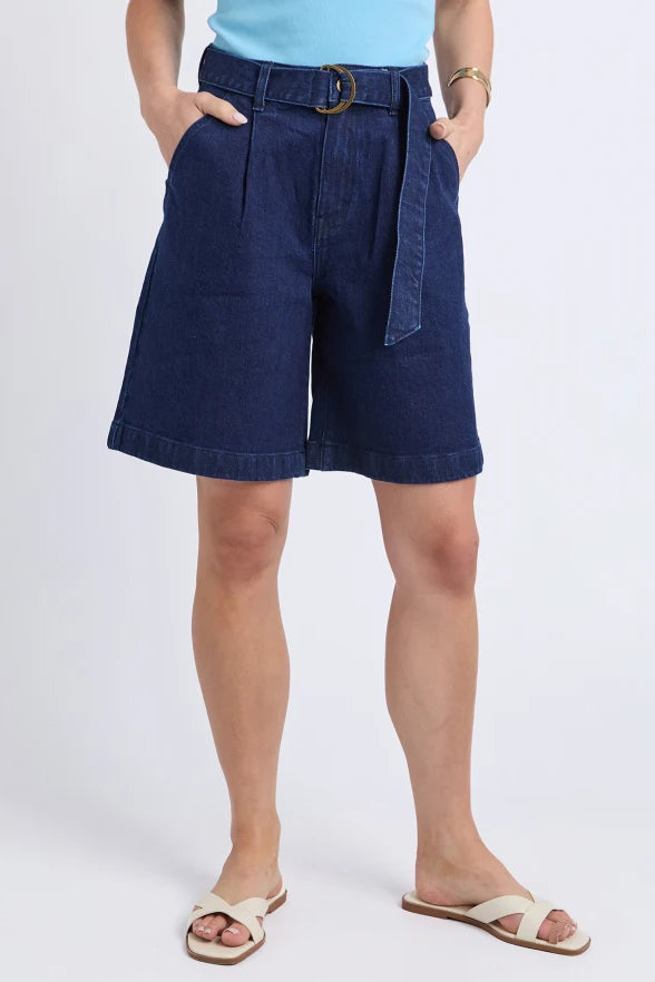 Saint Short