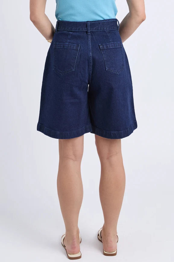 Saint Short