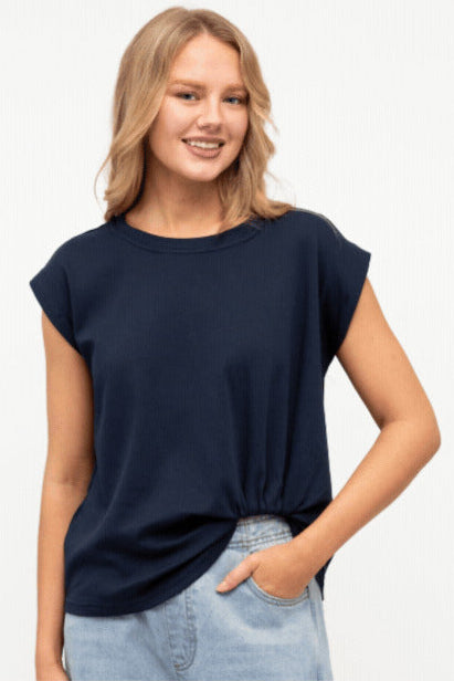 Lesley Tuck Tee