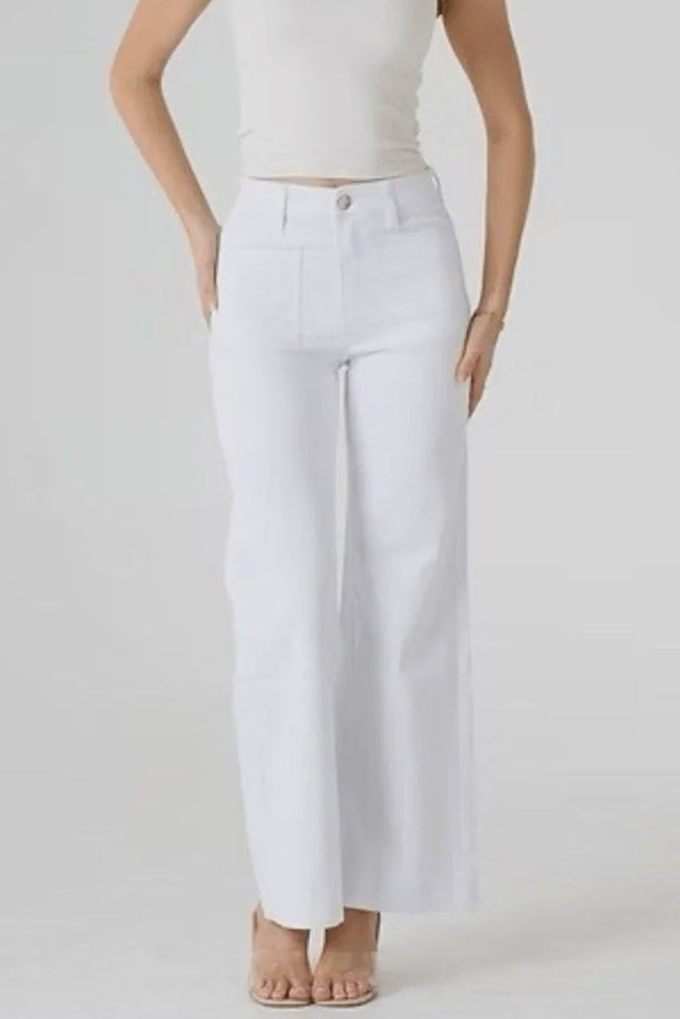 Patch Pocketed Jeans