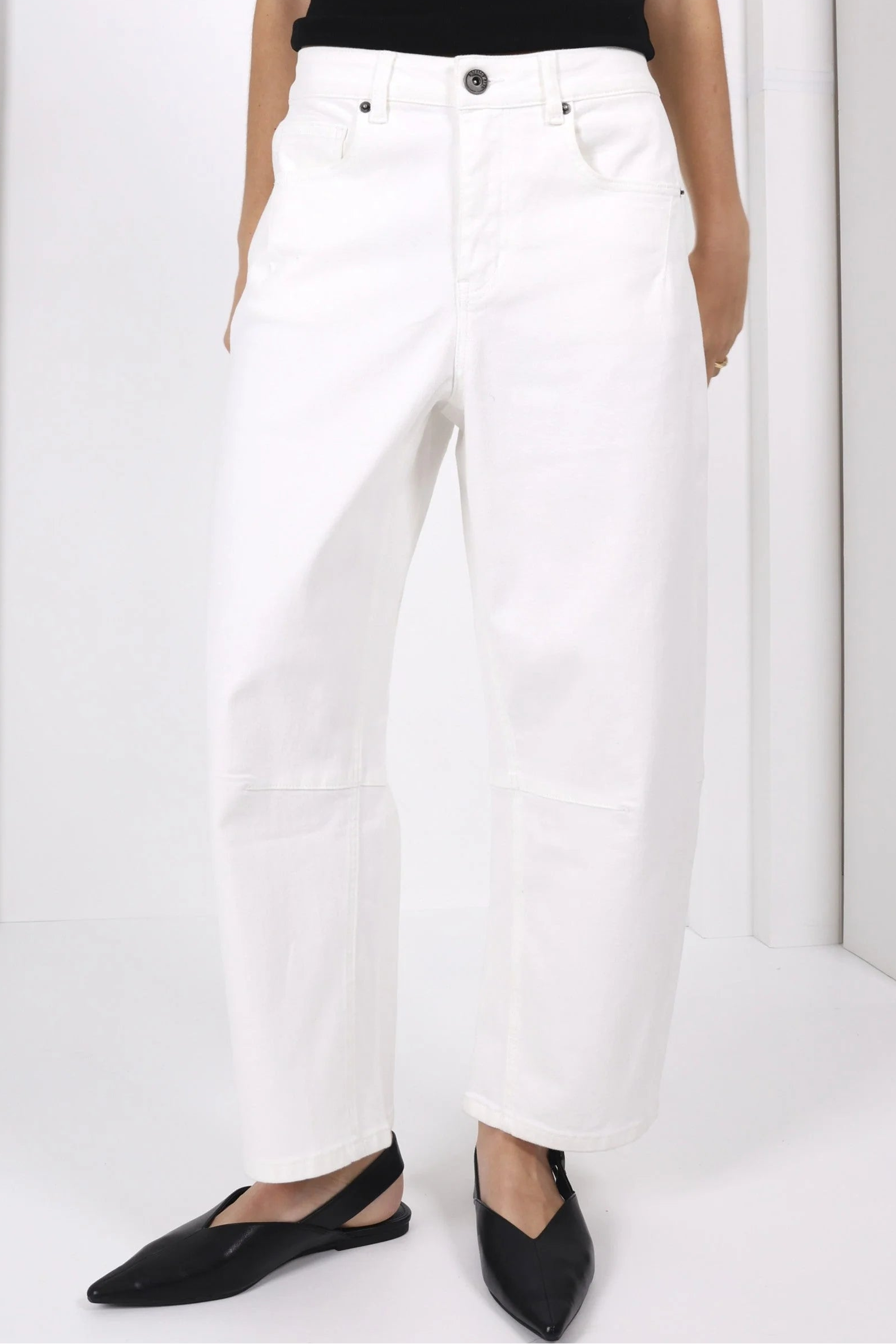 Toni Barrel Jeans