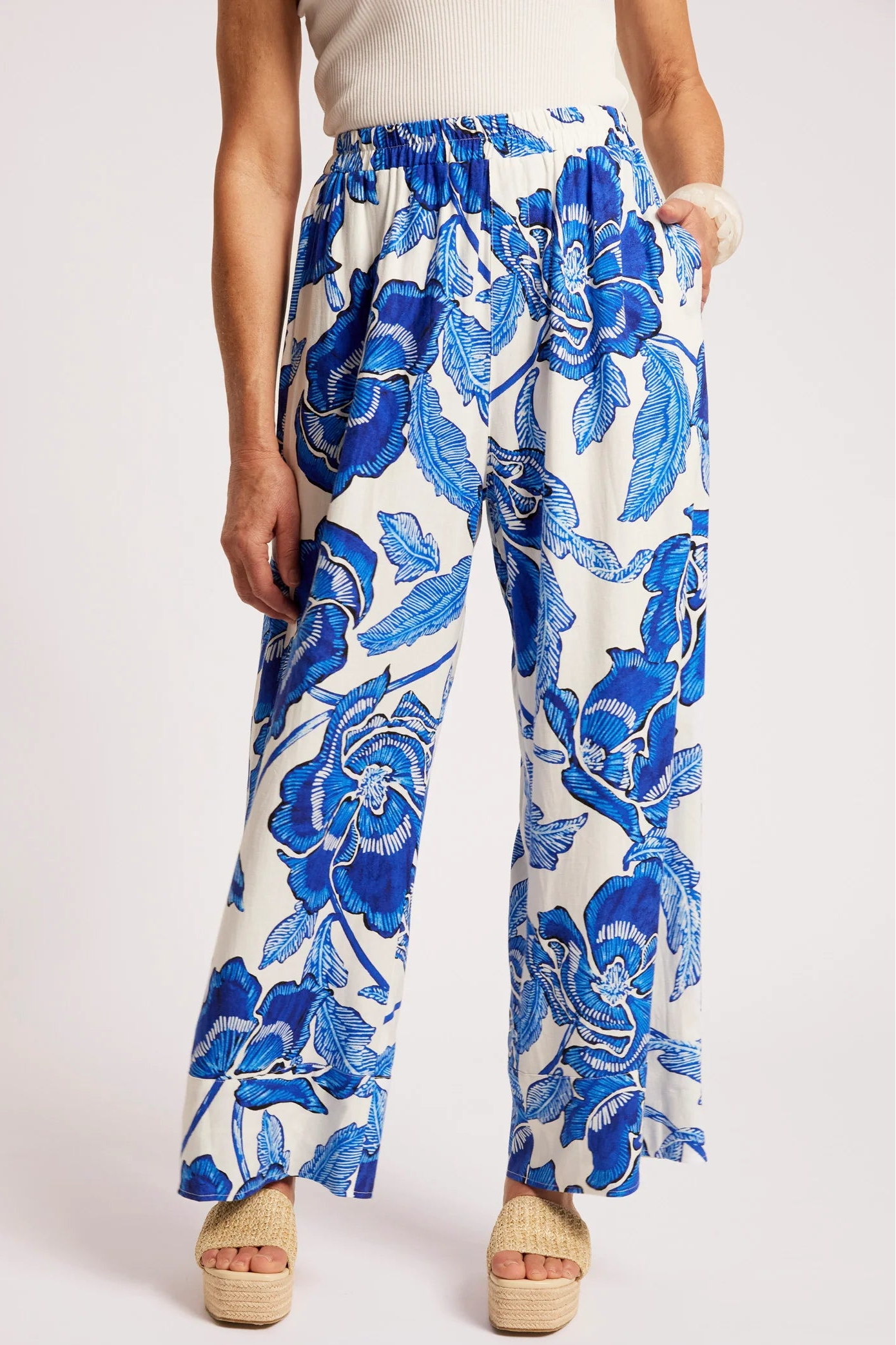 Gaia Pant