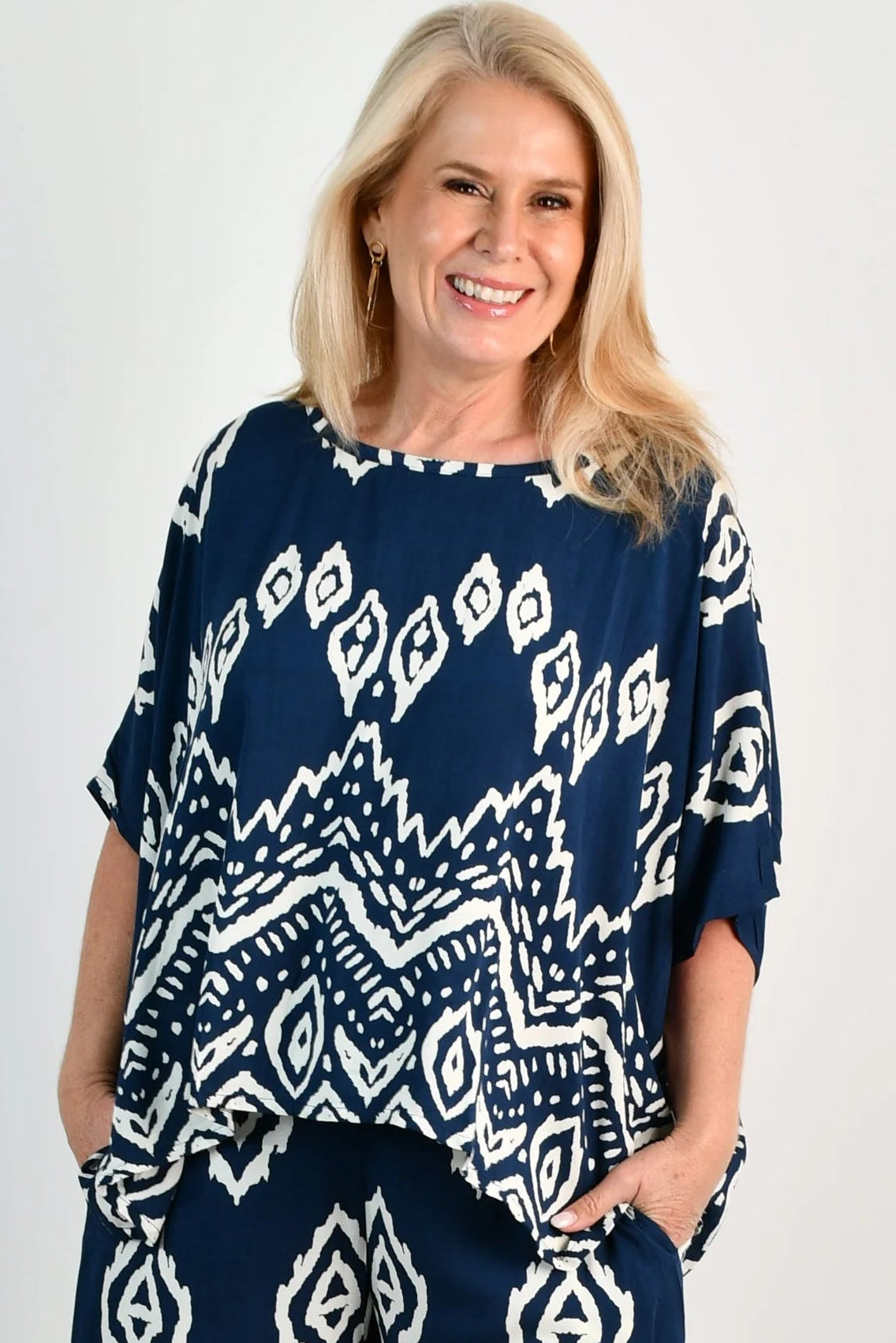Sydney Top