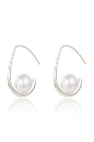 Lotus Pearl Earrings - Set of Two