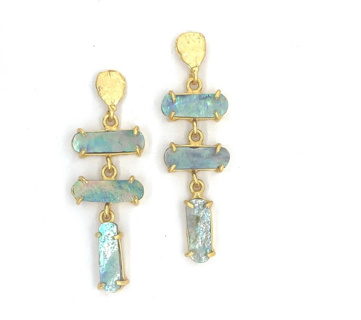 Statement pearl Collar Gold Drop earrings by Gemajesty.