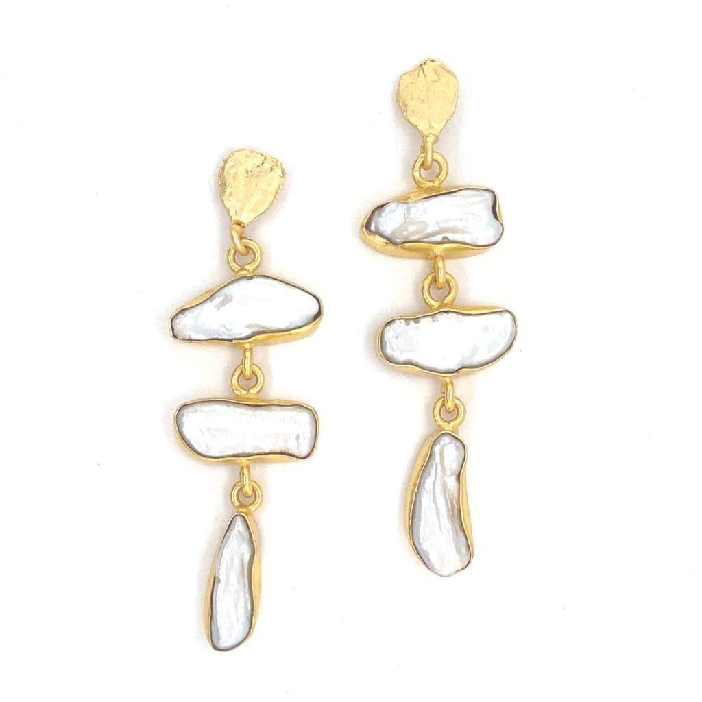 Statement pearl Collar Gold Drop earrings by Gemajesty.