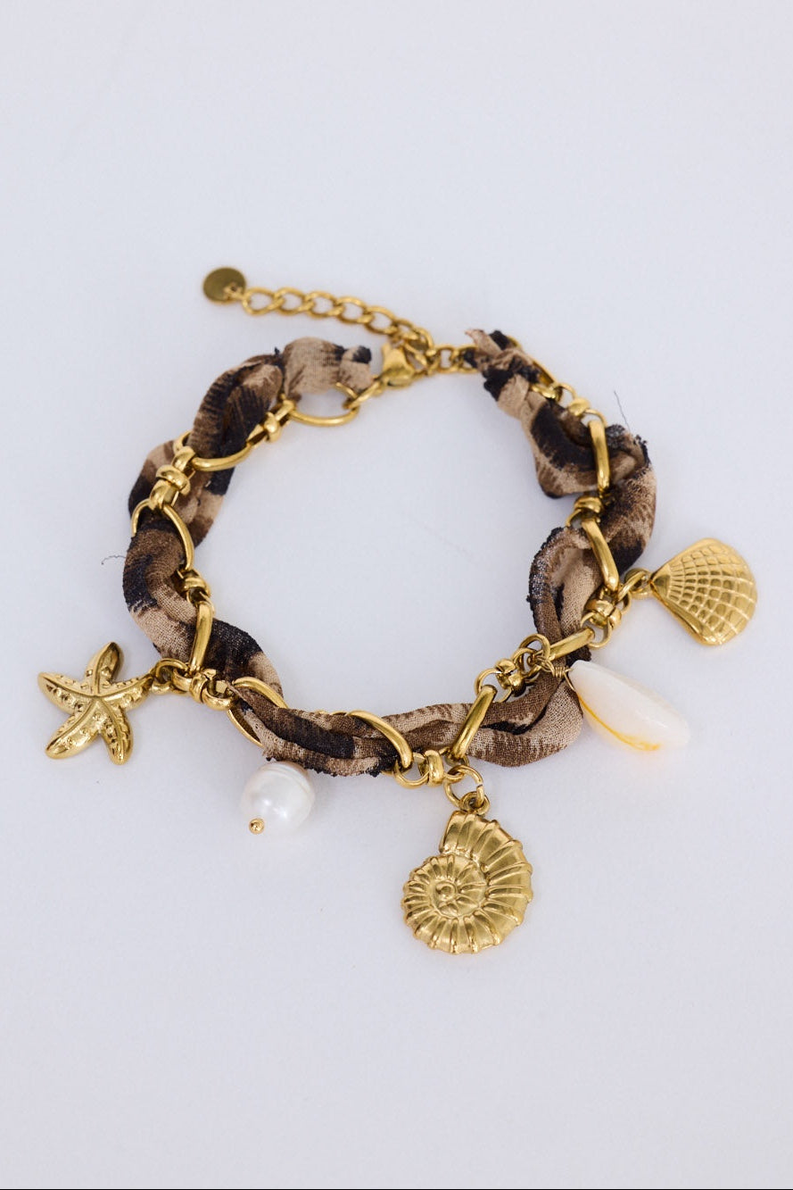 Shelly Bracelet