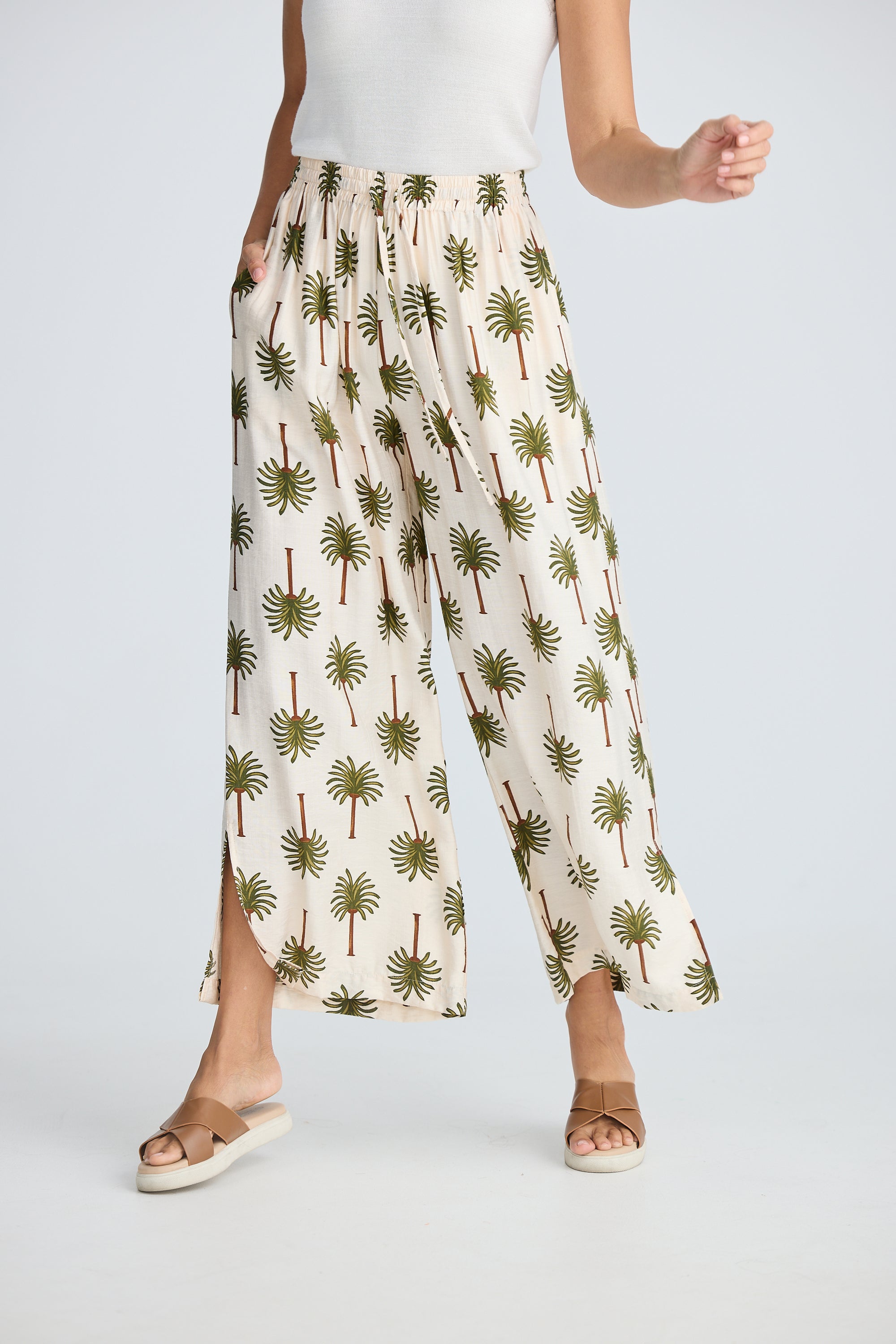 Fly Away Pant - Ivory Palm Print