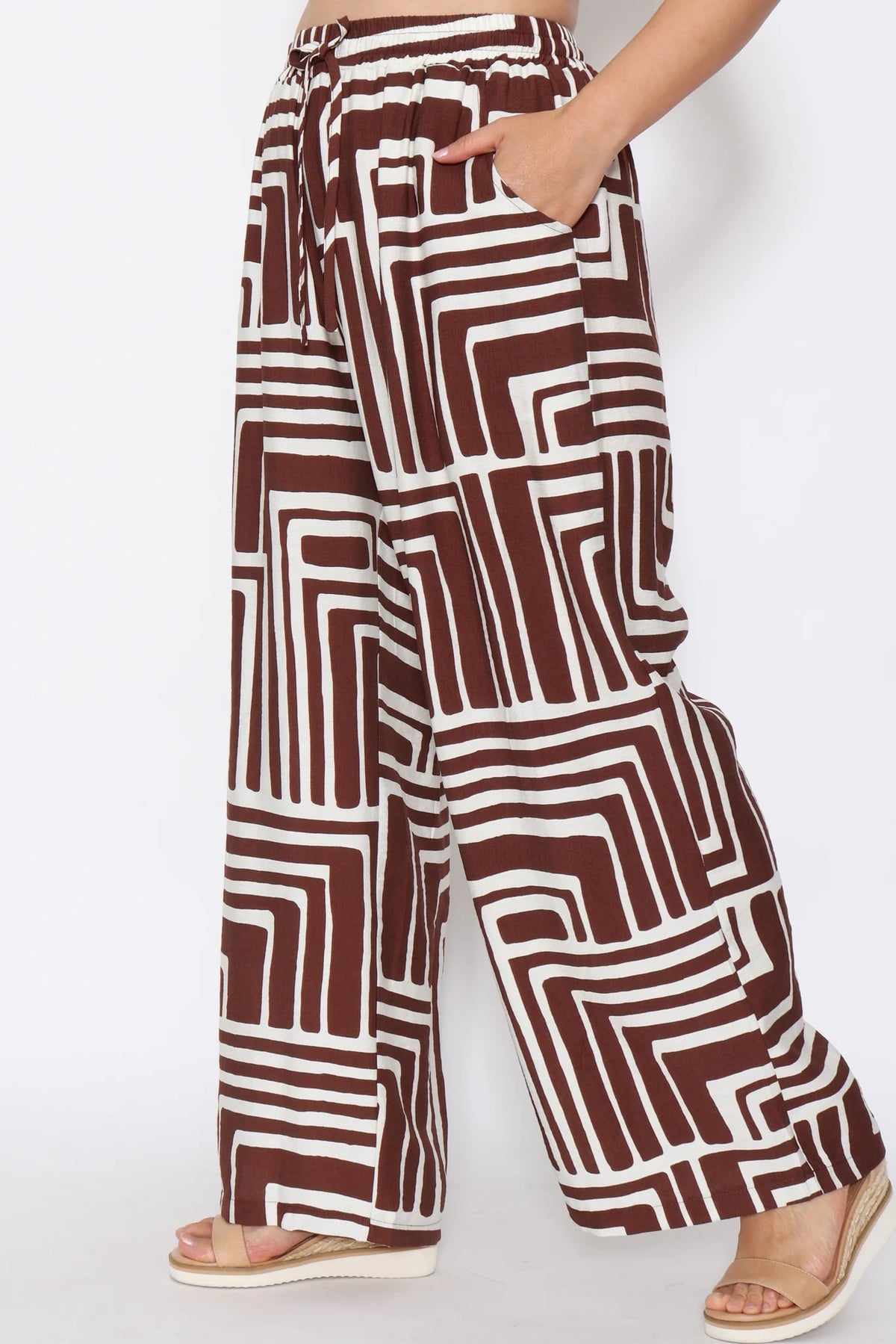 Wide Leg Geo Pants