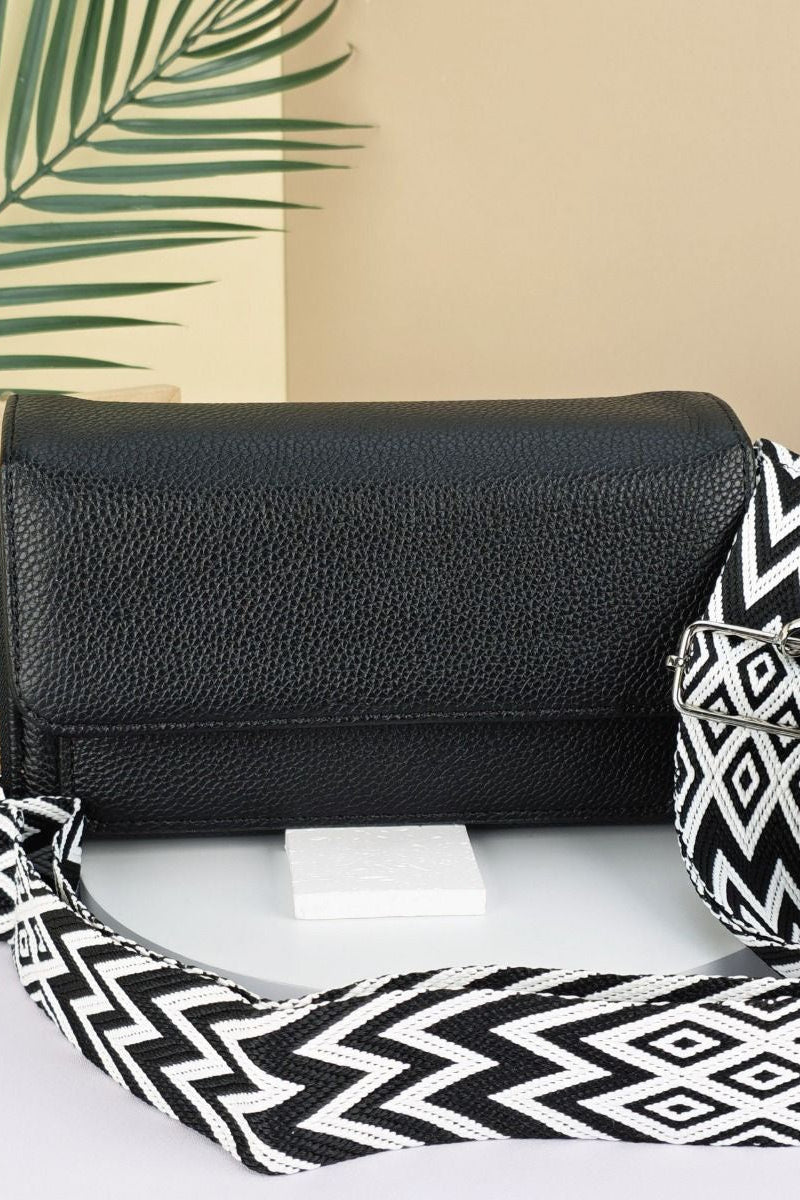 Cross Body Bag With Geo Strap