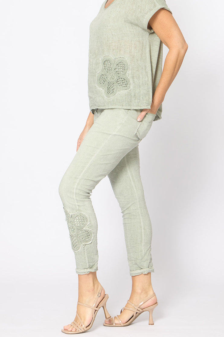 Applique Flower Pants
