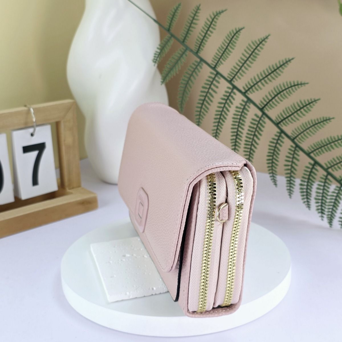 Square Fold Hand Bag