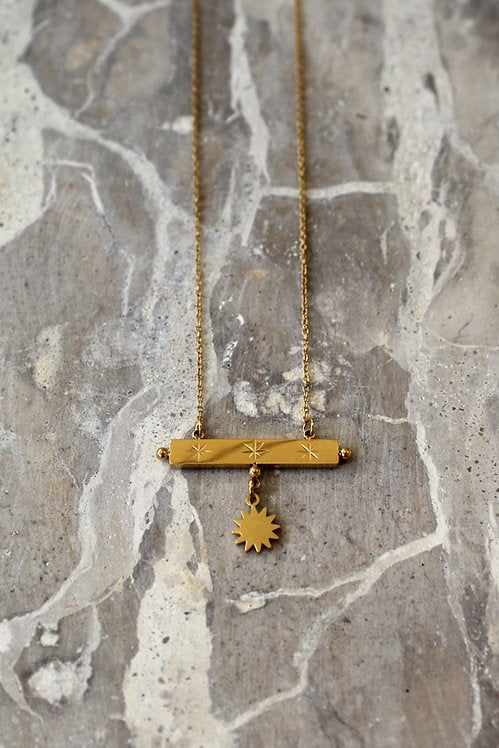 Deco Star Bar Necklace