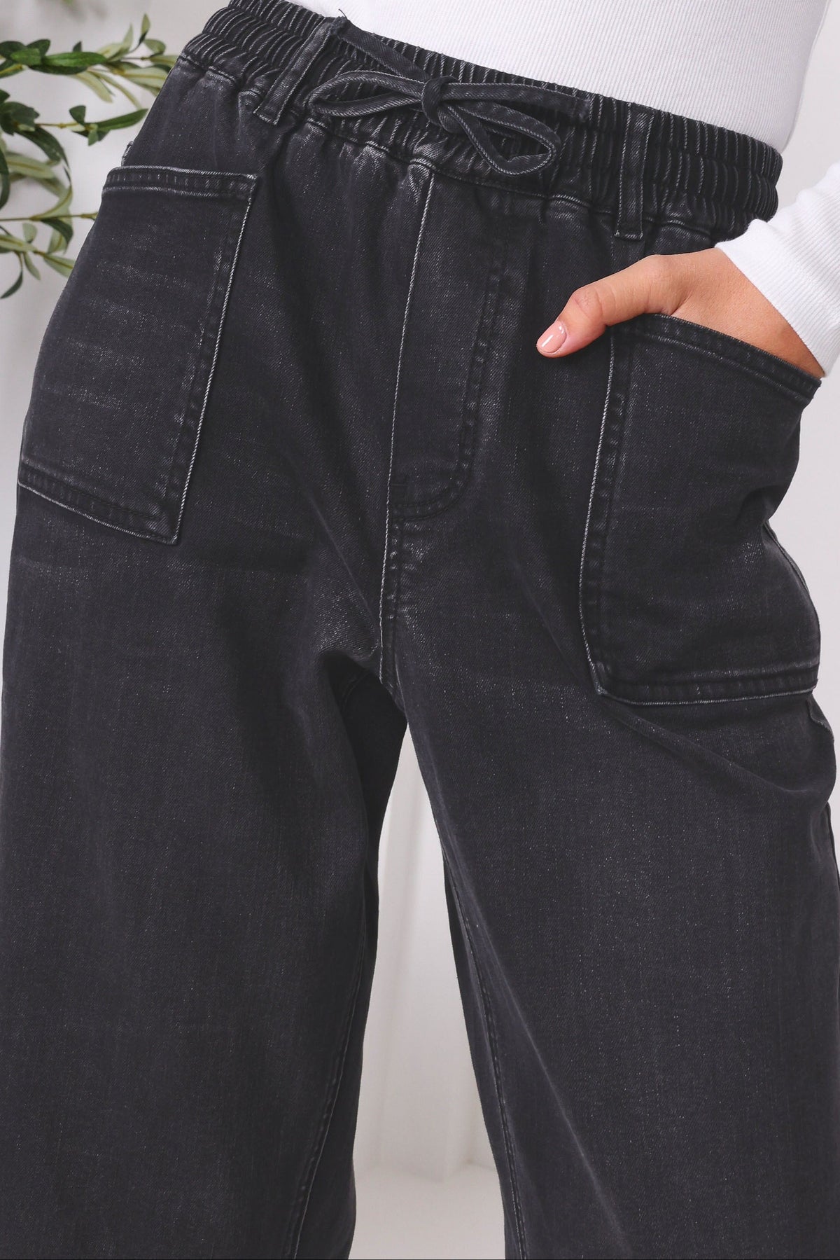 Leo Barrel Jeans