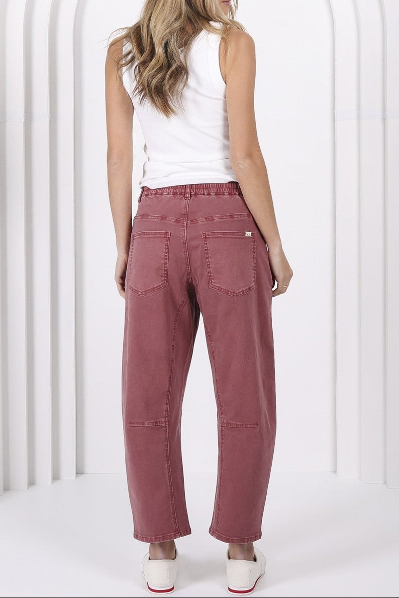 Leo Barrel Jeans