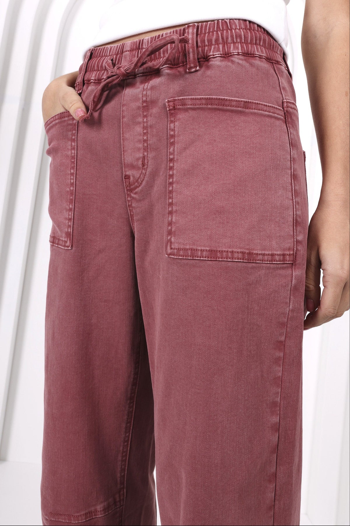 Leo Barrel Jeans
