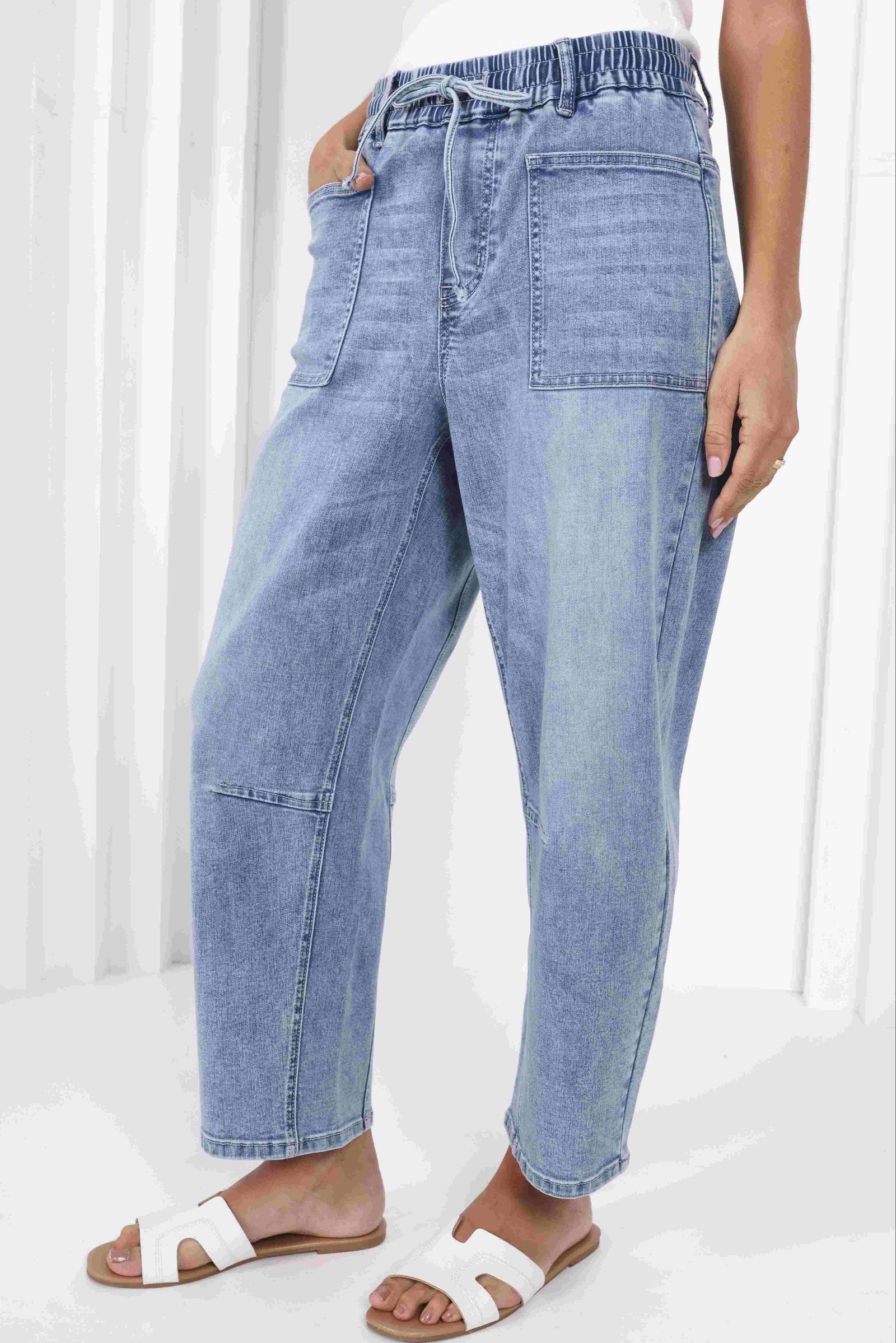 Leo Barrel Jeans