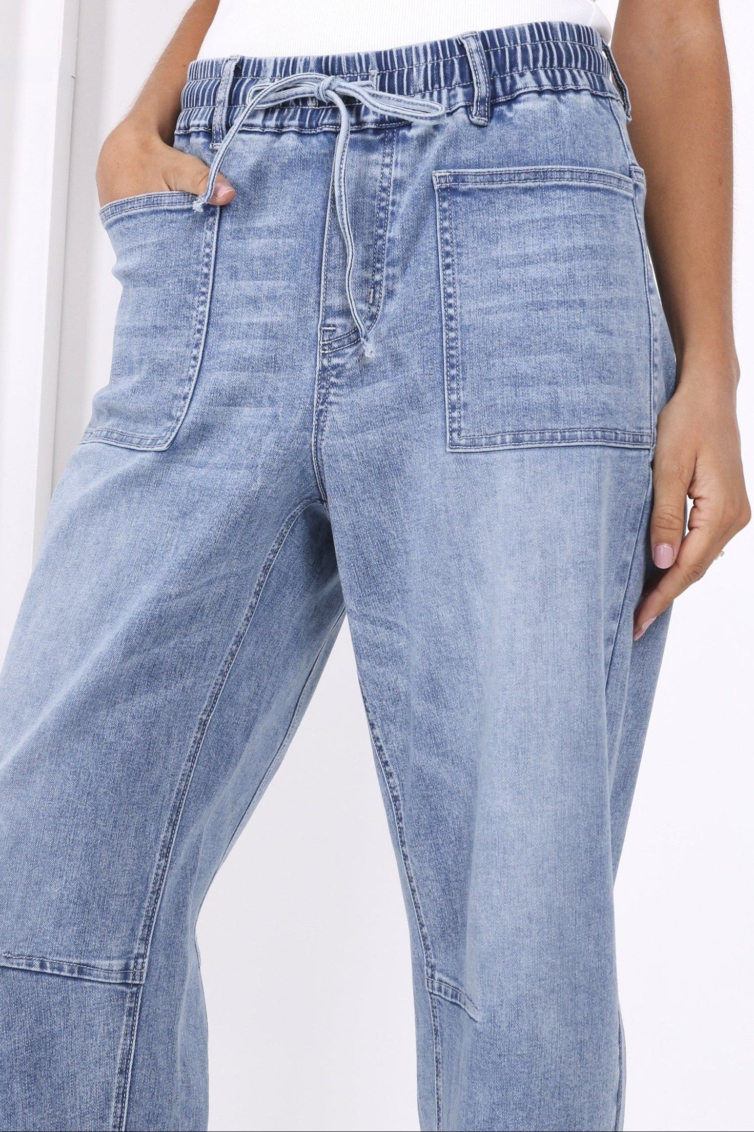 Leo Barrel Jeans
