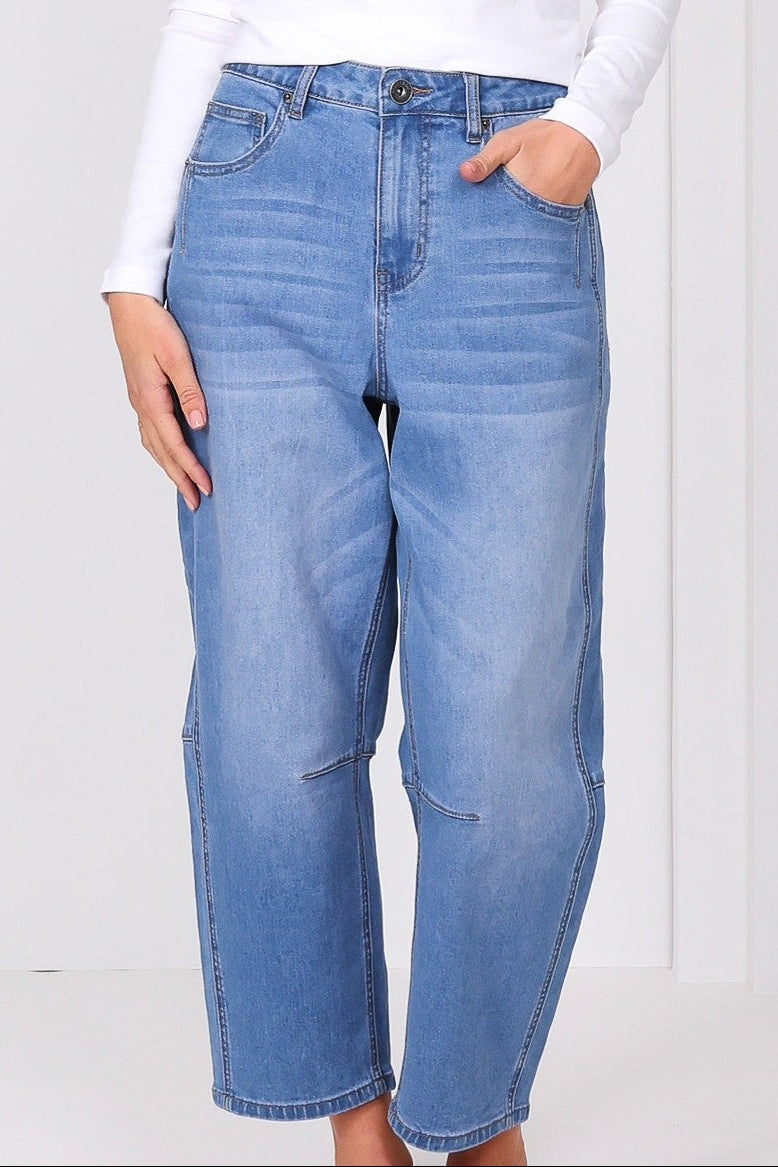 Toni Barrel Jeans