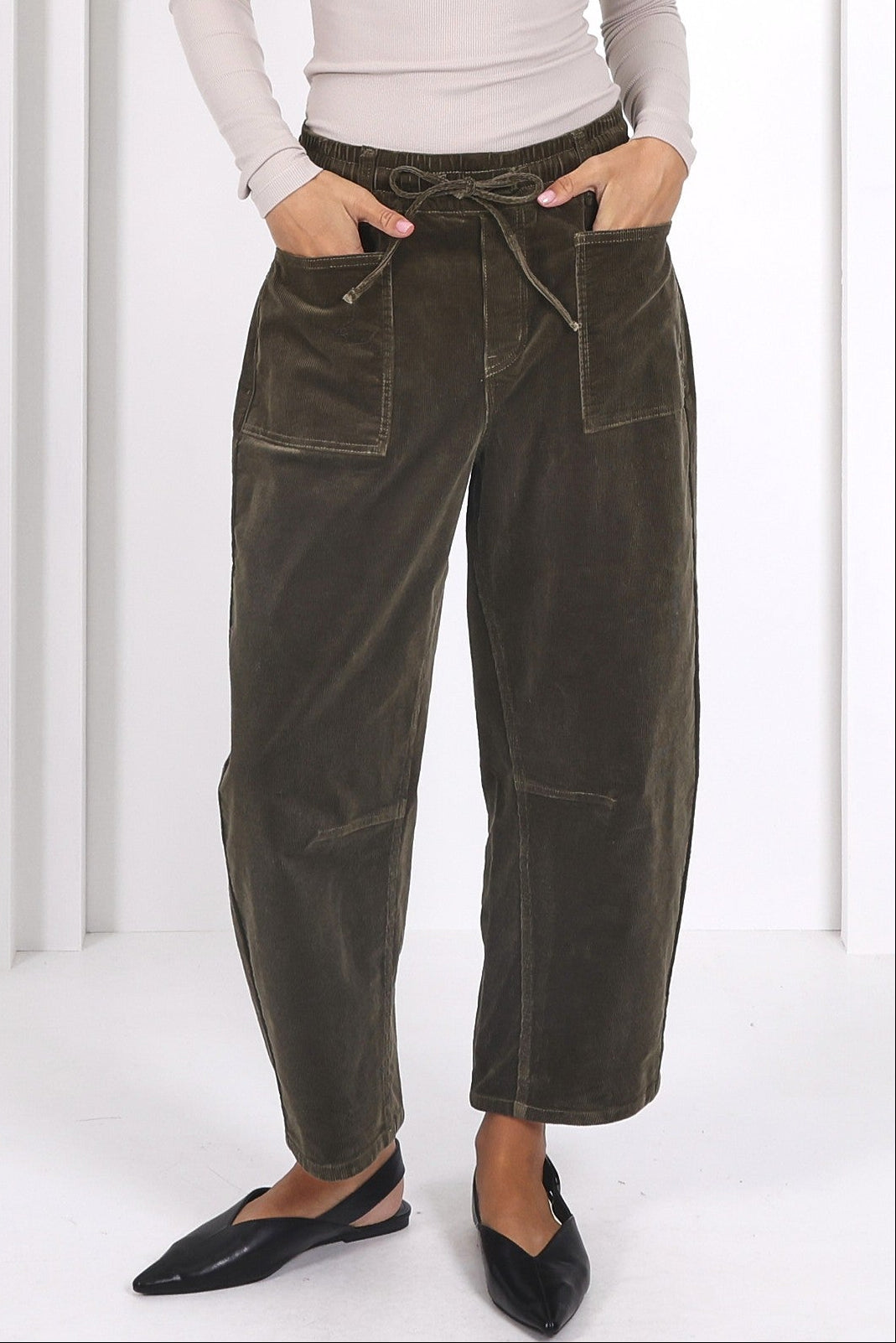 Leo Barrel Cord Jeans