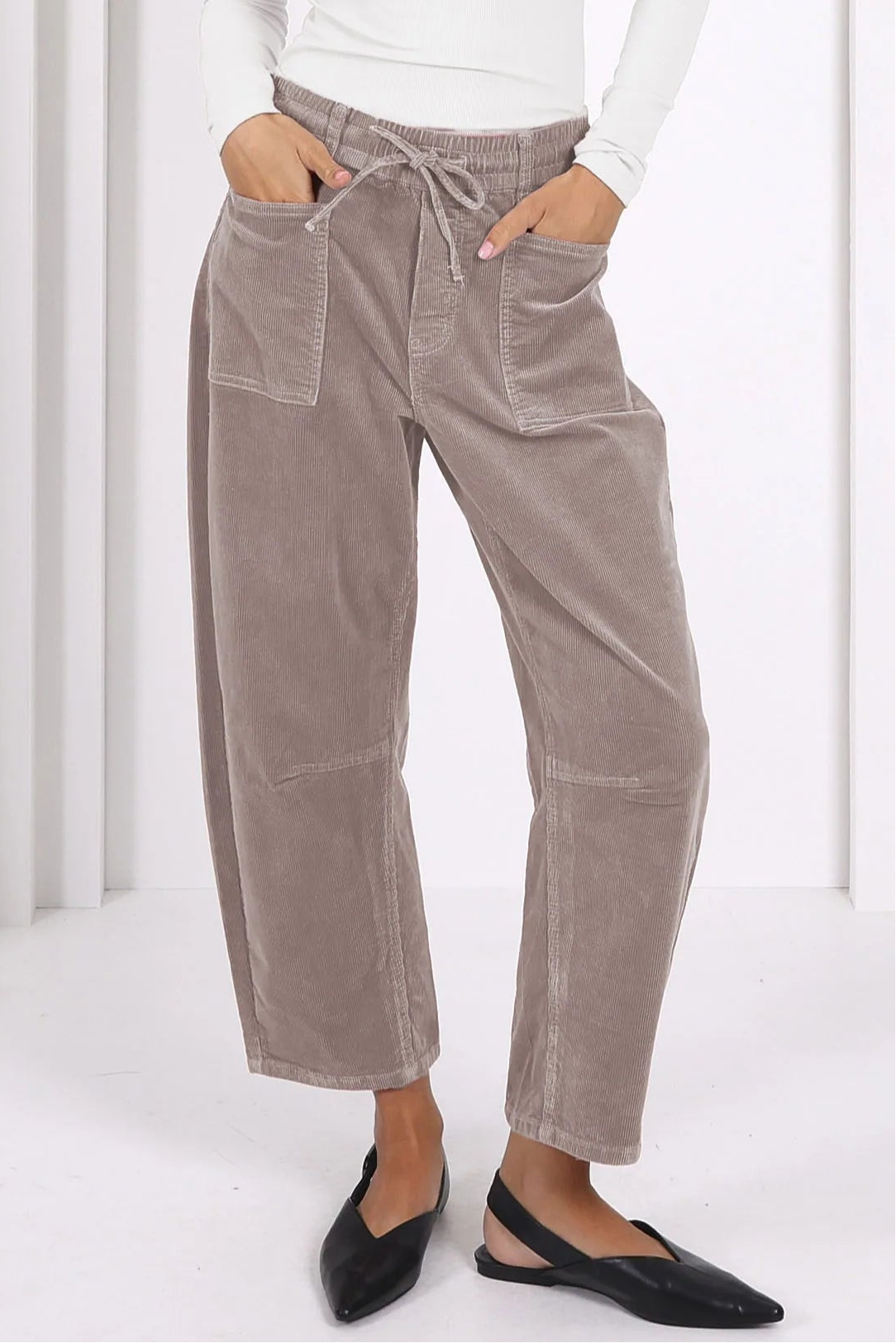 Leo Barrel Cord Jeans