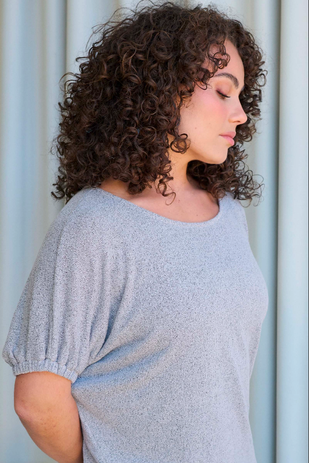 Speckled Scoop Hem Top