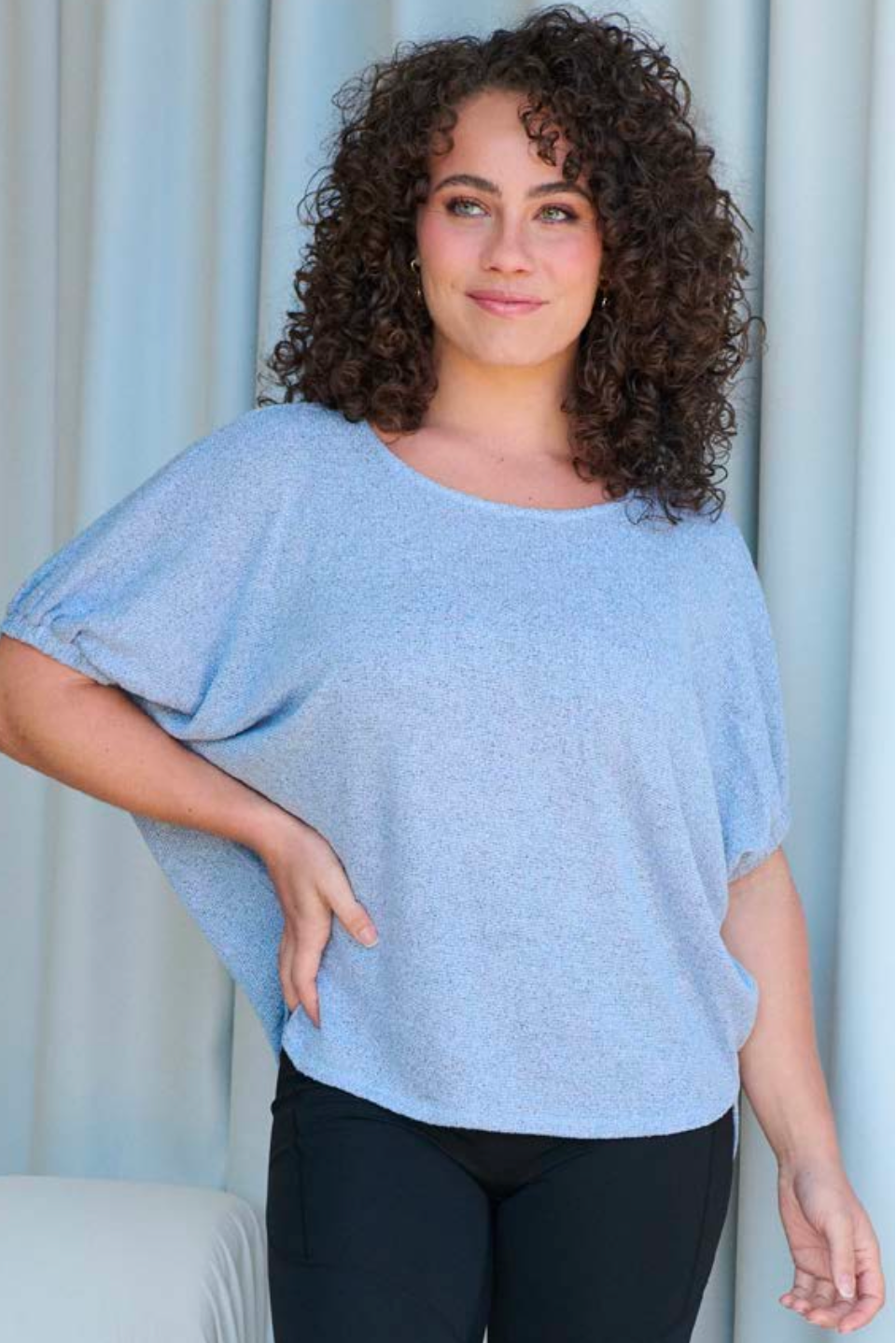 Speckled Scoop Hem Top