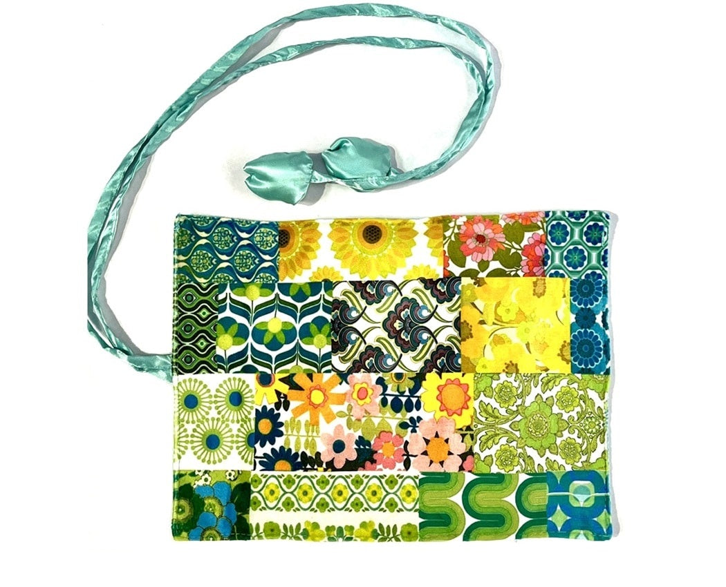 Velvet Jewellery Roll