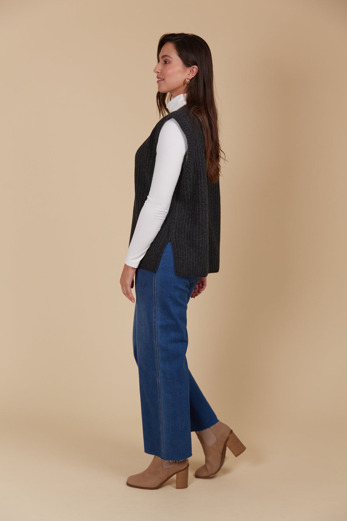 Miru Knit Vest
