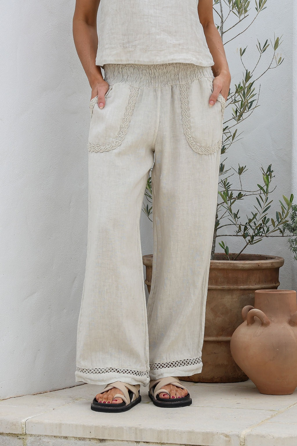 Ricamo Pants