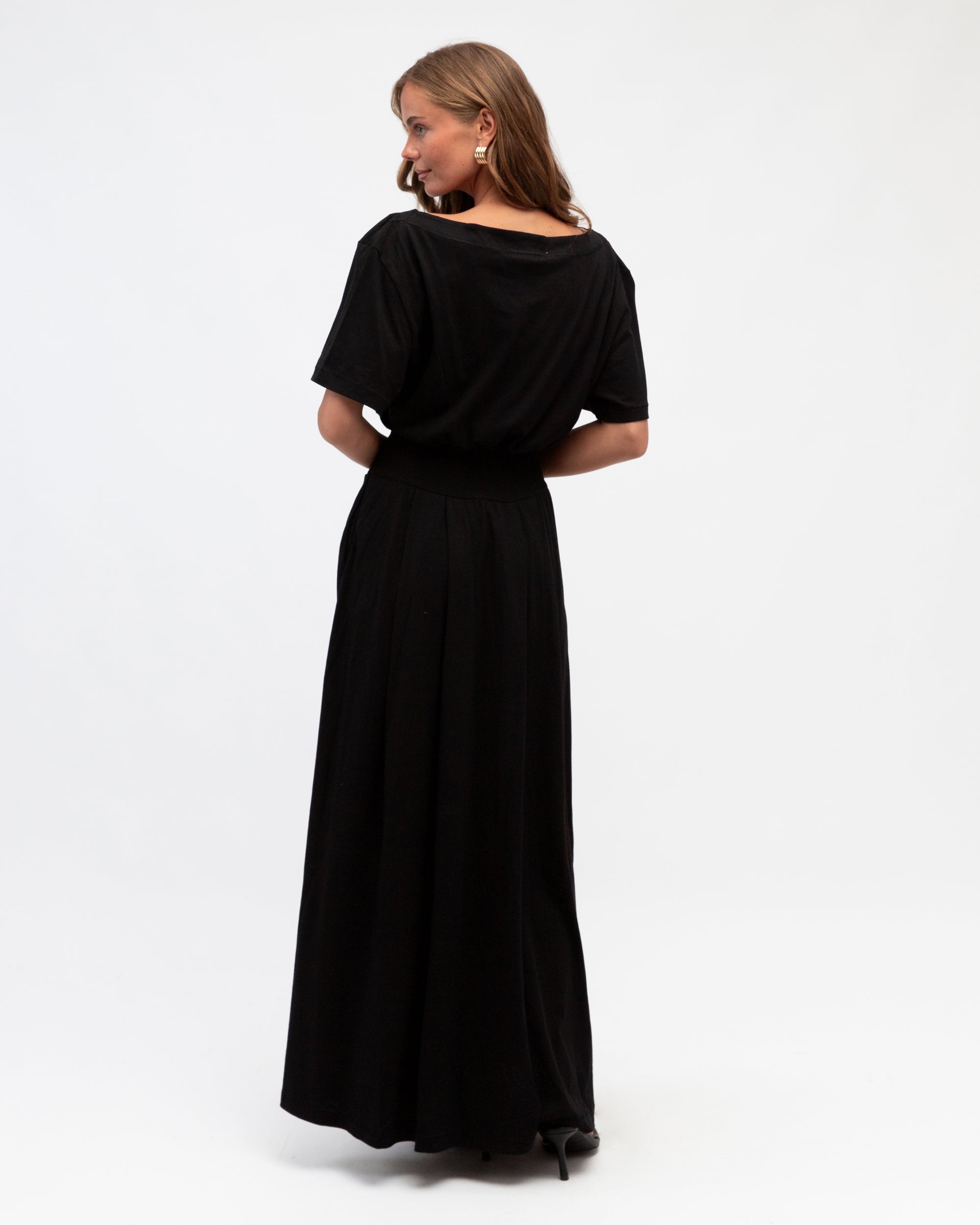 Jenna Boat Neck Maxi Dress