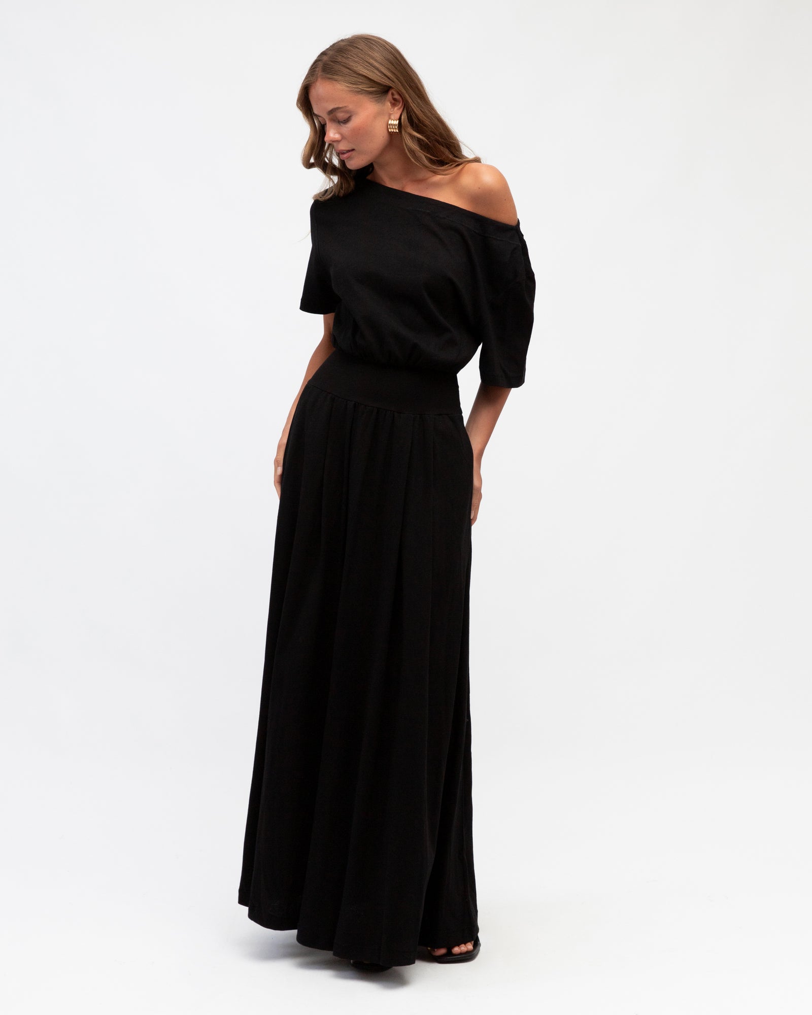 Jenna Boat Neck Maxi Dress