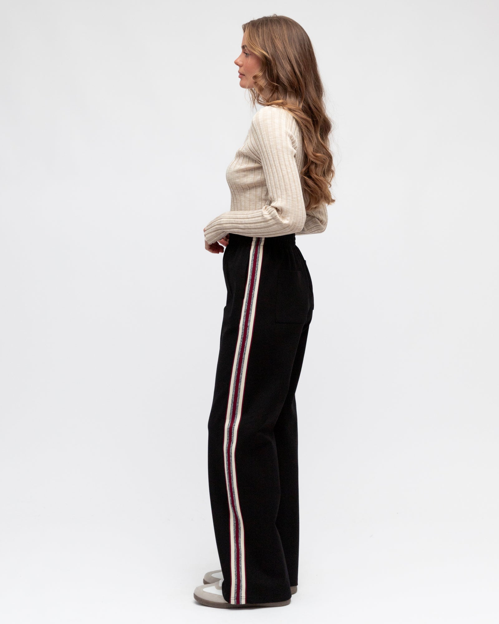 Sideline Elevated Track Pant