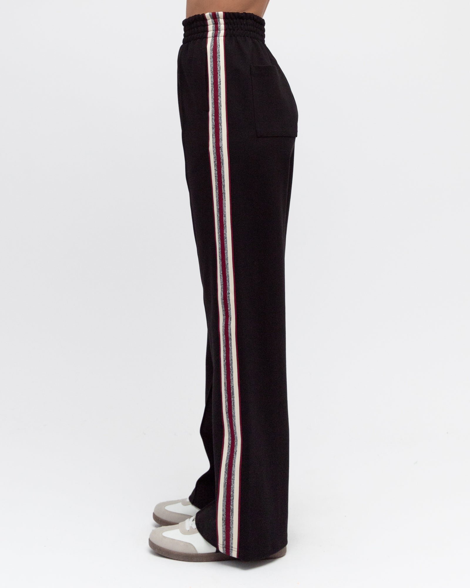 Sideline Elevated Track Pant